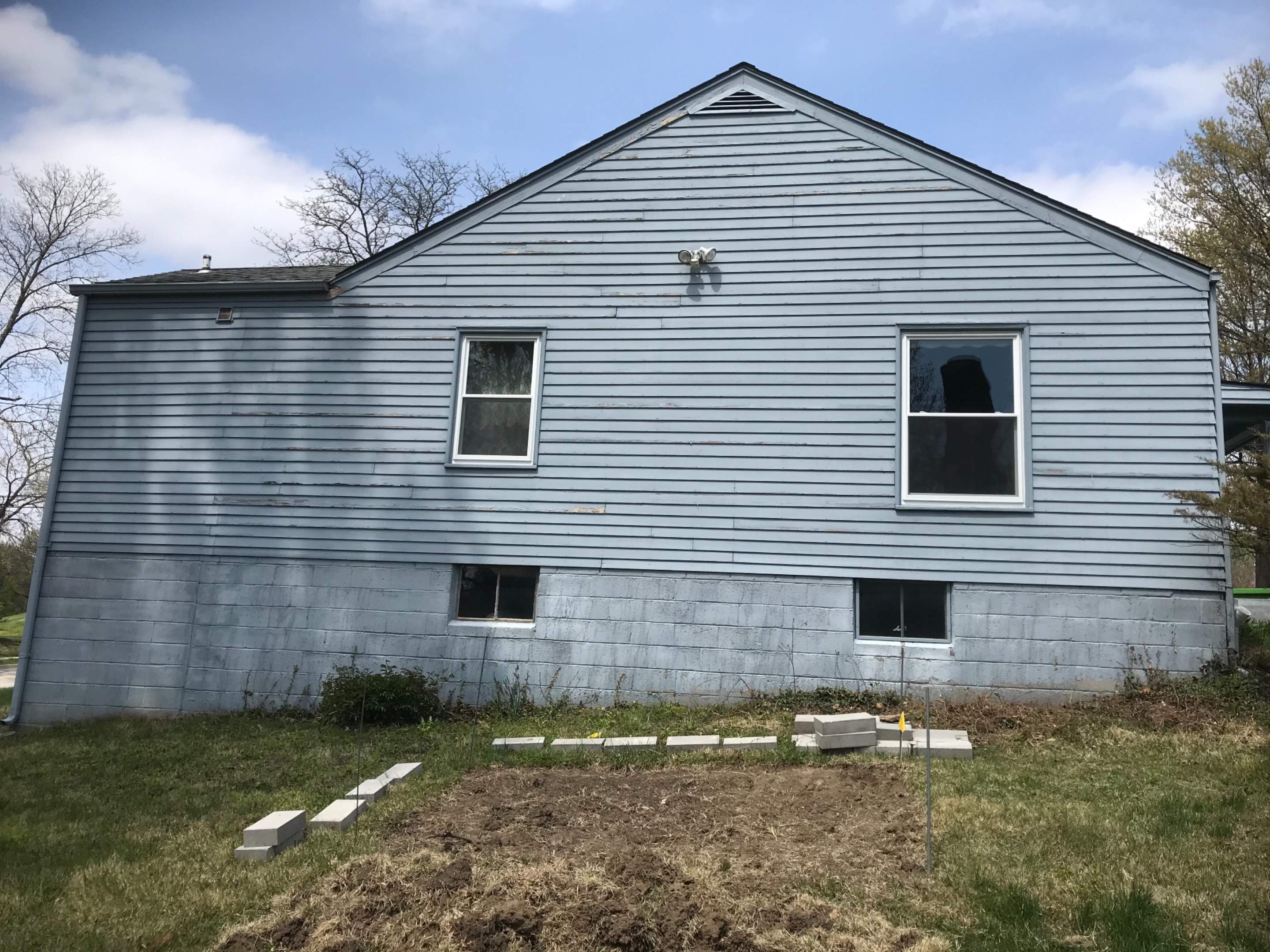 Siding Installation using Premium Point  by EEC  Windows, Siding & Roofing 