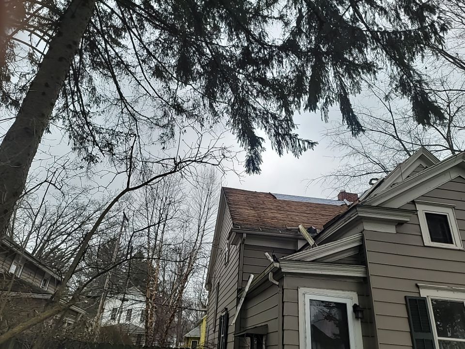 ATLAS PINNACLE COLOR: PRISTINE PEWTER DRIP EDGE: BLACK by Eagle Eye Roofing