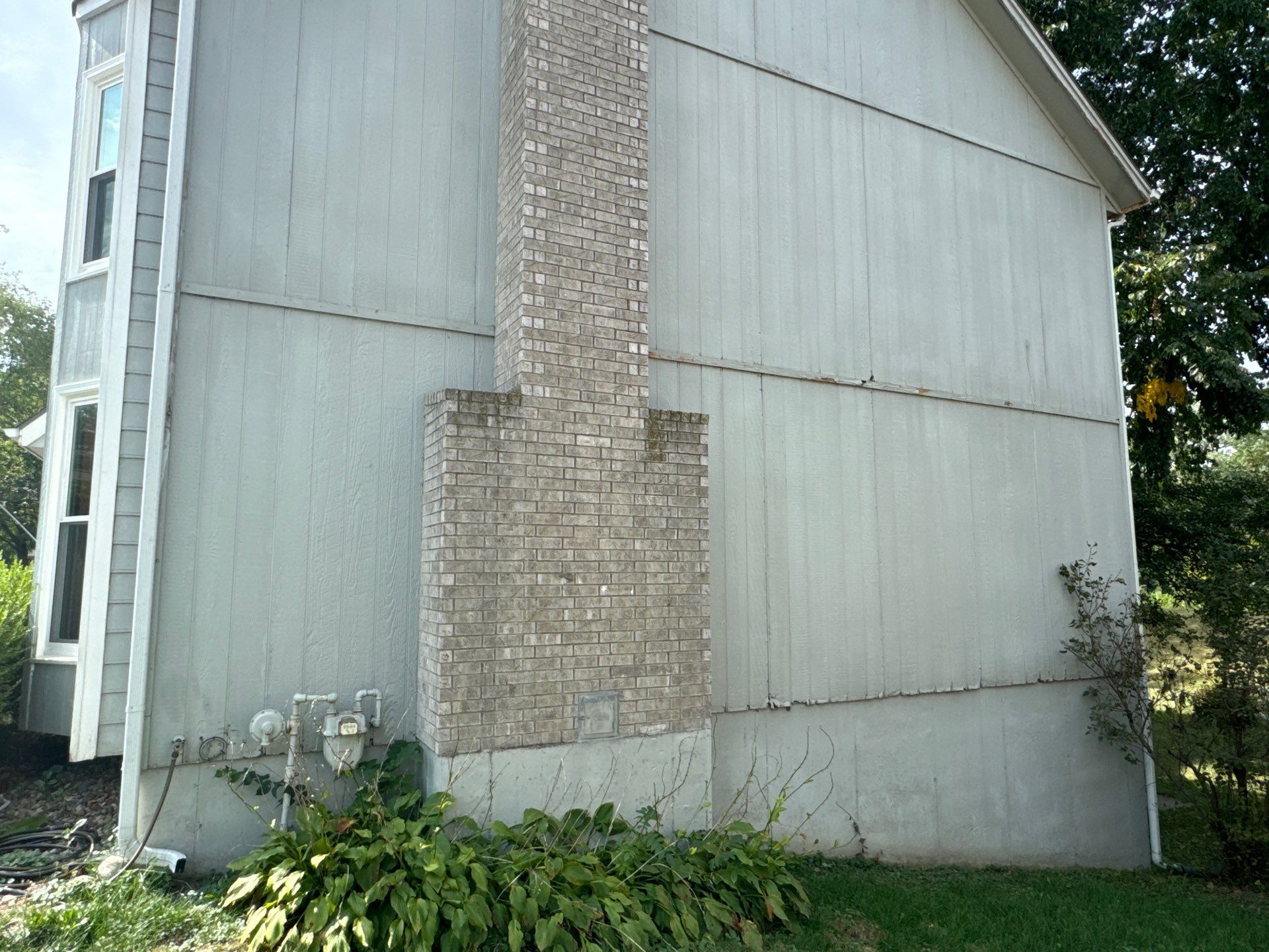 House needed this upgrade by EEC  Windows, Siding & Roofing 