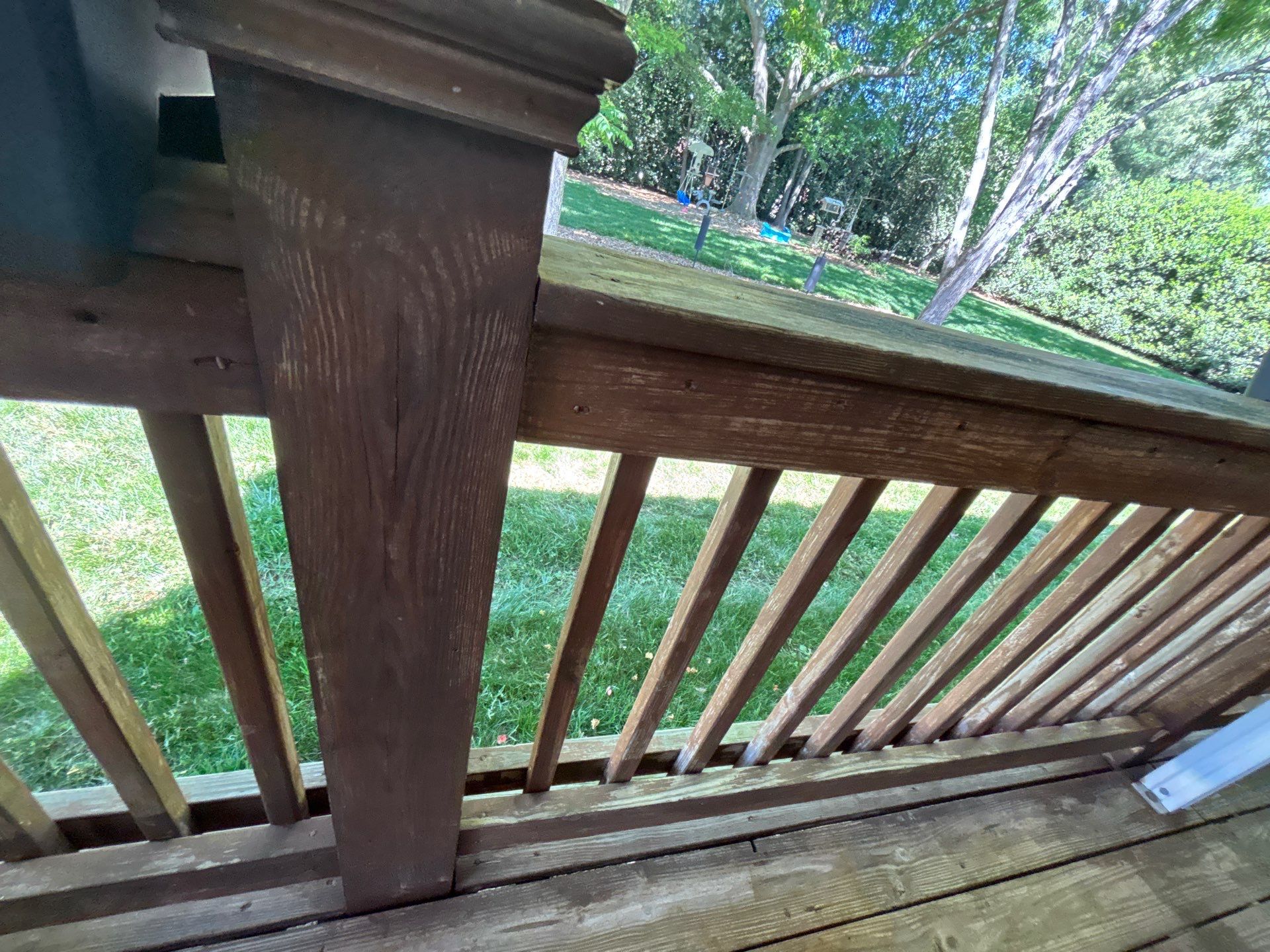 Wood Deck using Wood Sealant by DuraSeal