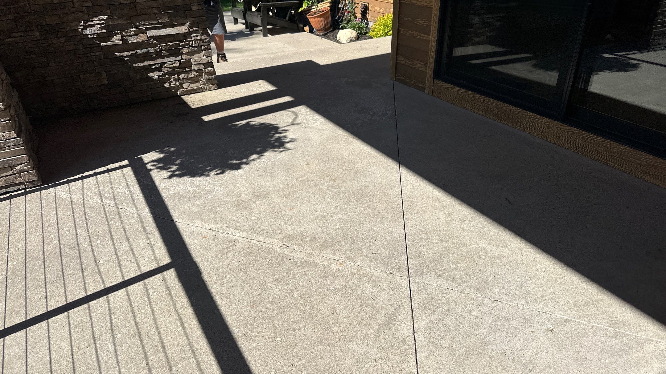 Patio Transformation using Echo 1/4" Chip by Croc Coatings, LLC