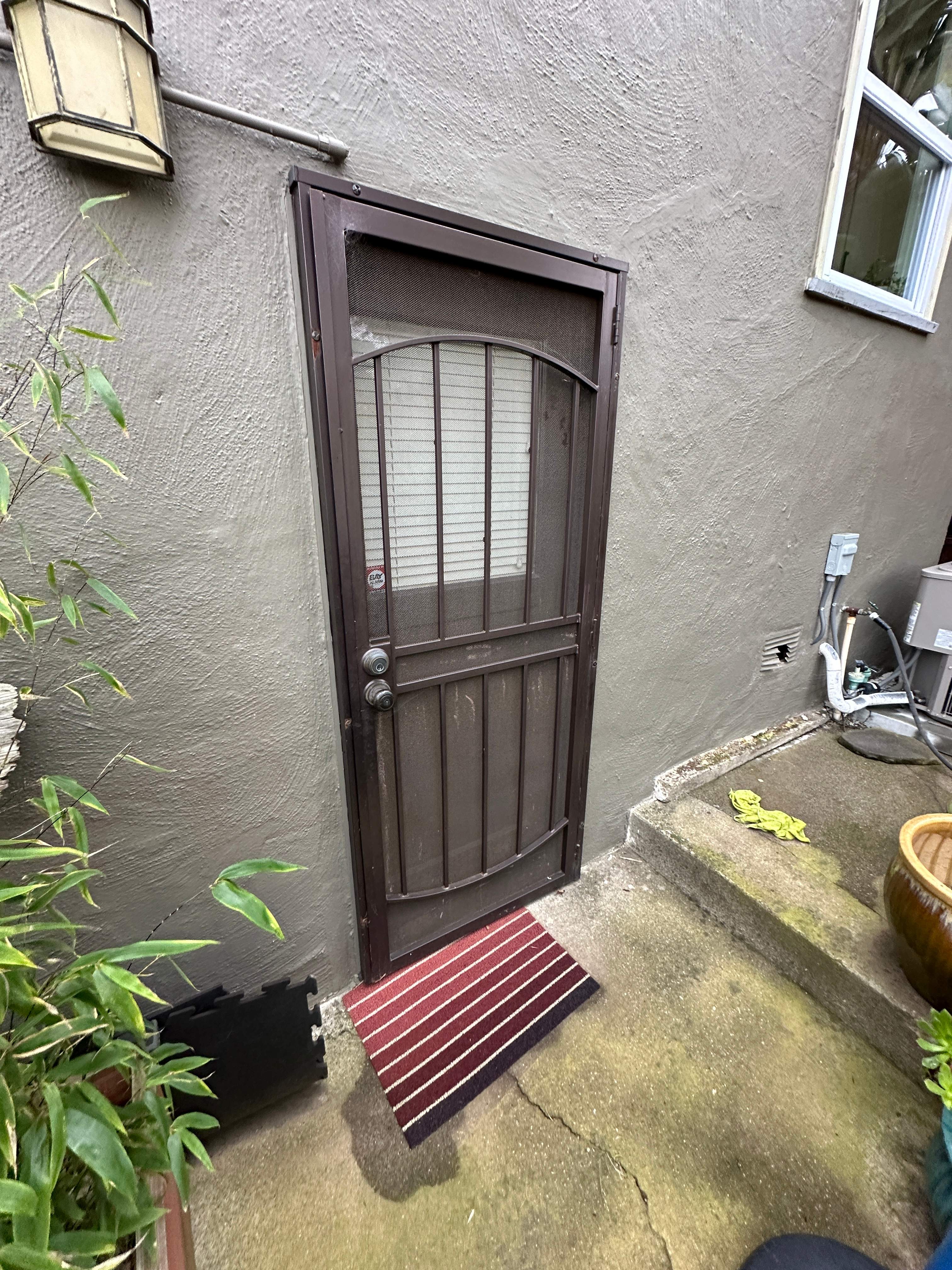 Exterior  using Sherwin-Williams  by Herrera’s Bay Area Painting inc.