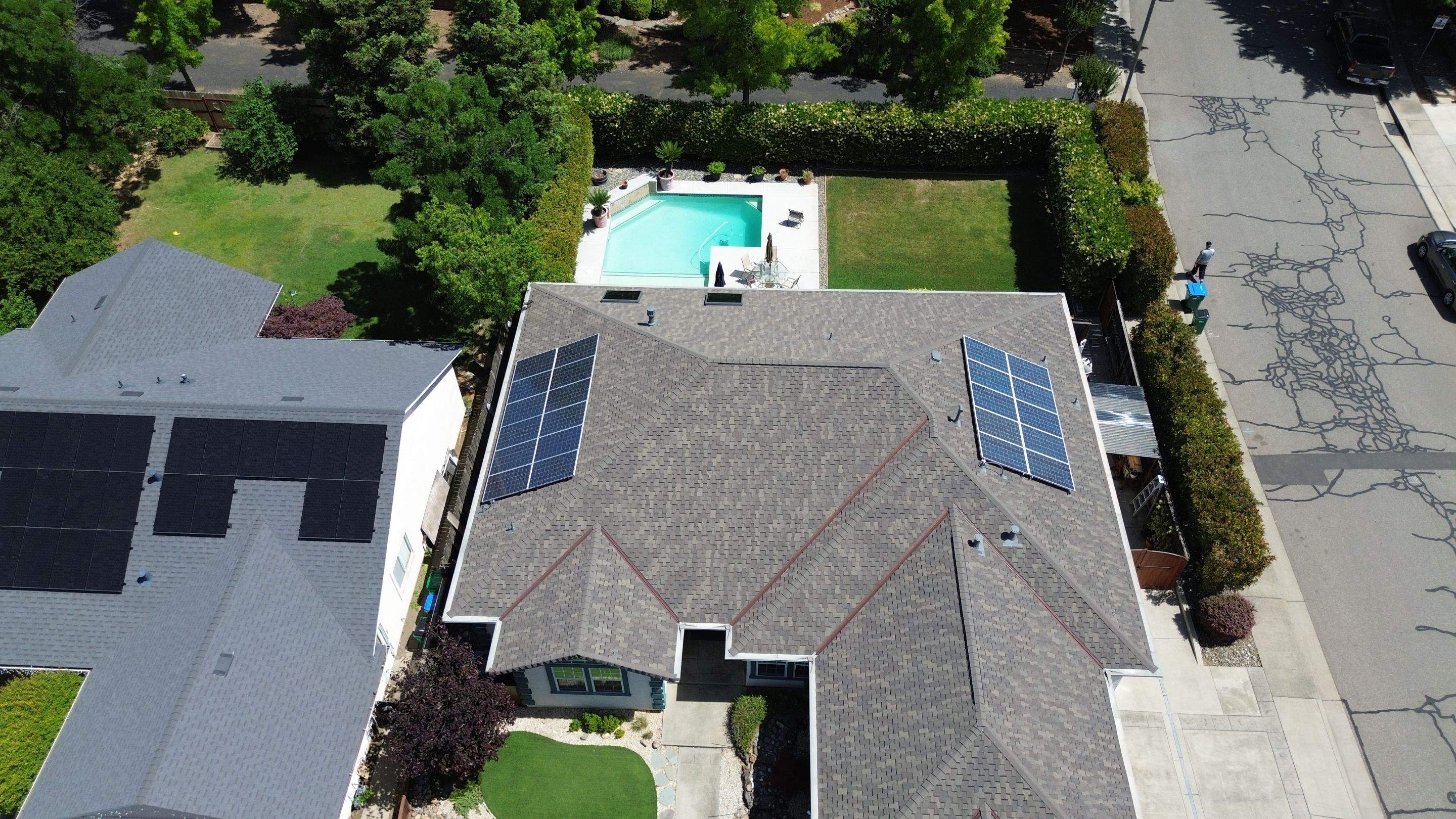 Chico designer shingle by Butte Roofing Company License #567600