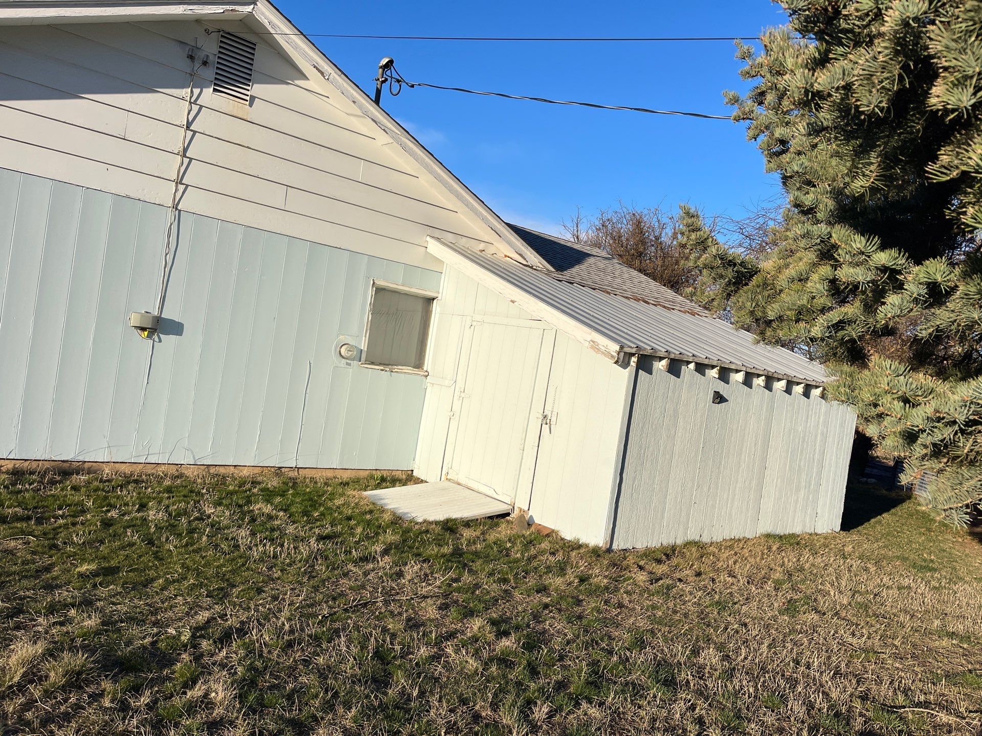 Project in Reardan by Peaks and Valleys Construction