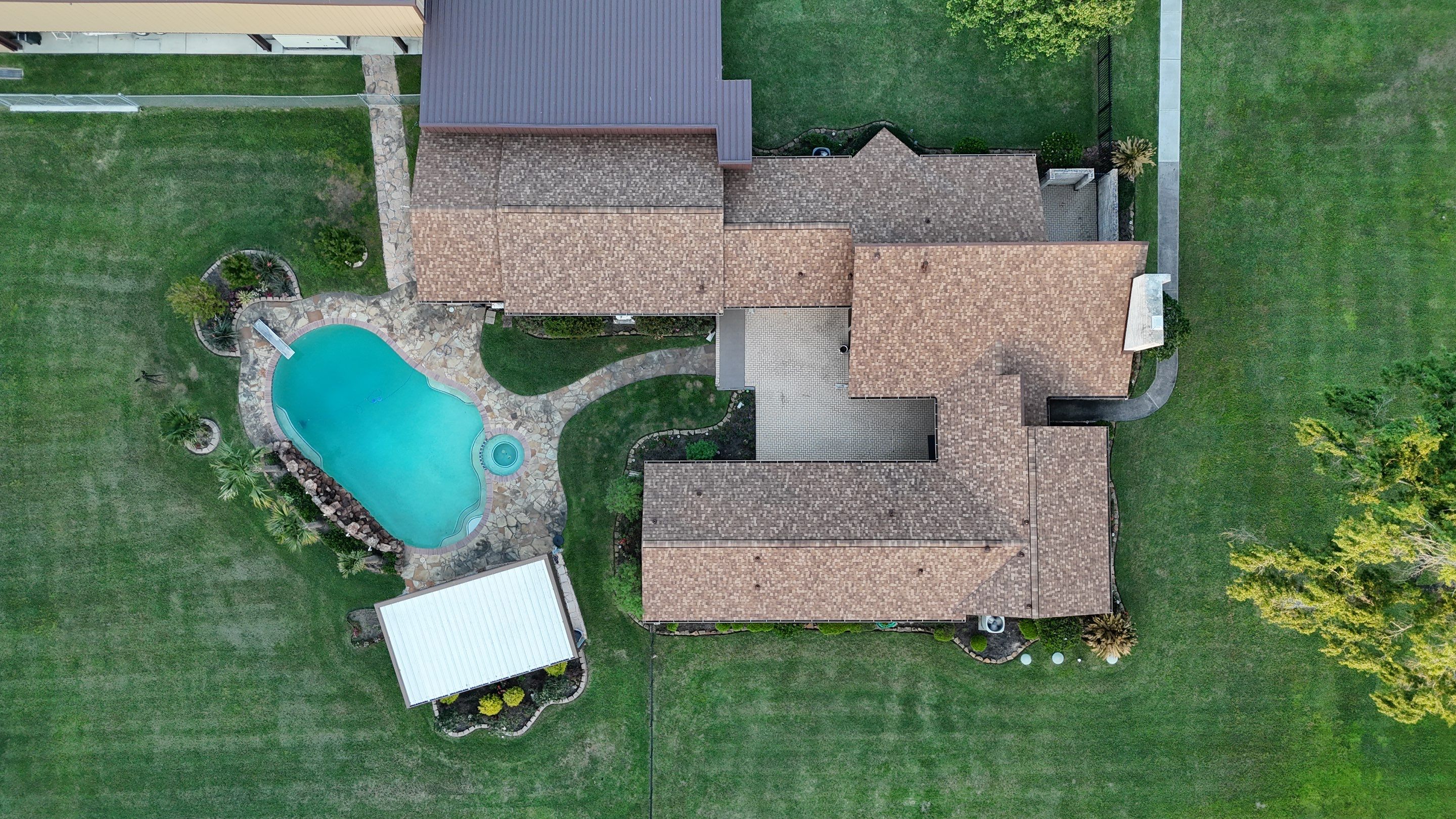 Highlands Roof Install by Modern BYLT Roofing & Construction
