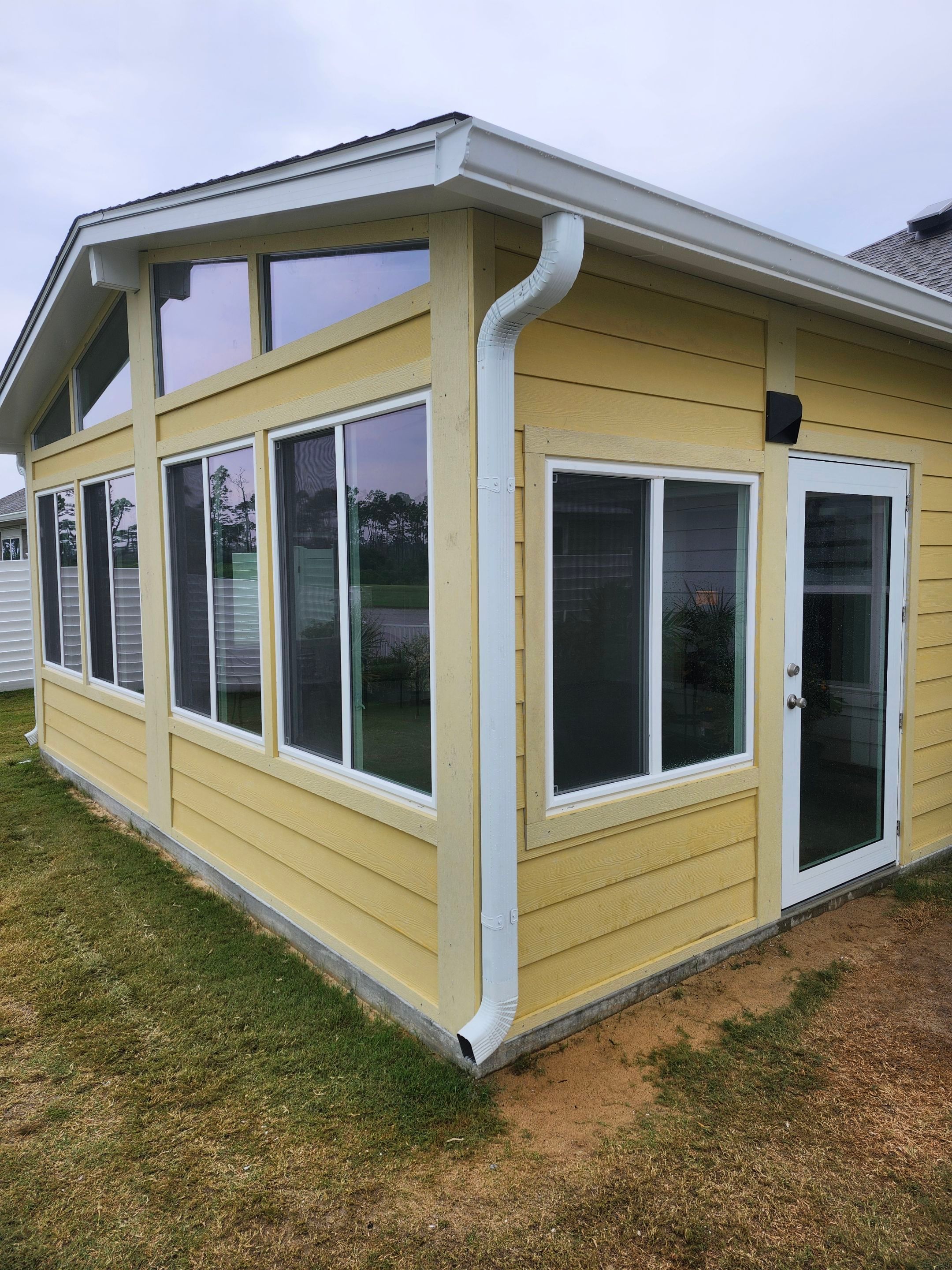 Glass Room in Callaway, FL by Titan Sunrooms