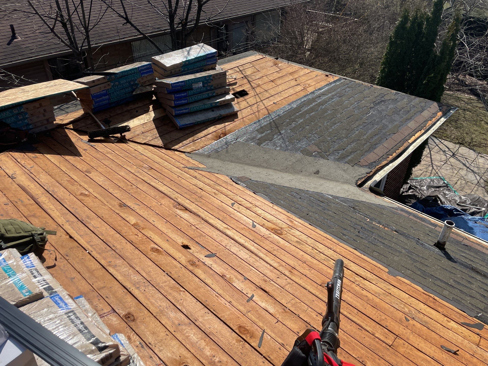 Roof Replacement using CertainTeed Landmark by 180 Contractors