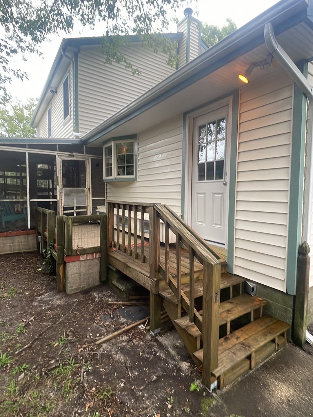 Deck Cleaning & House Wash by SJ Exterior