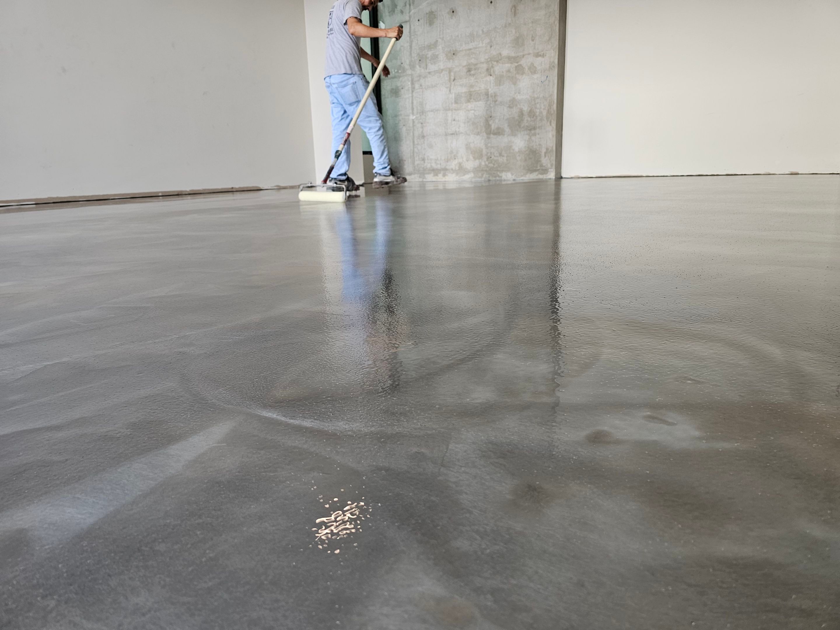 Metallic Epoxy Garage by Seamless Surfaces