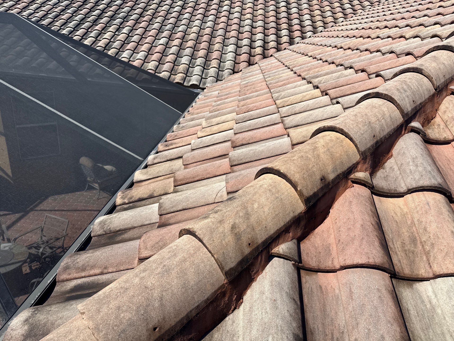 This project focused on a full gutter clean-out to restore proper water flow and prevent overflow issues.  Our scope of work included: 	•	Removing heavy leaf and pollen buildup from the gutter system 	•	Clearing out clogged sections along the rear gutters near the pool cage, where debris tends to accumulate more heavily 	•	Inspecting and cleaning the front gutter guards, which had several blocked areas restricting water flow 	•	Ensuring all downspouts and channels were flowing properly after service  Even with gutter guards installed, debris like pollen, shingle grit, and fine organic matter can still build up over time—especially in Florida’s environment. Regular maintenance helps prevent water damage, overflow, and staining on exterior surfaces.  Another thorough job completed by Sunshine AquaWash® – keeping homes protected from top to bottom. by Sunshine AquaWash