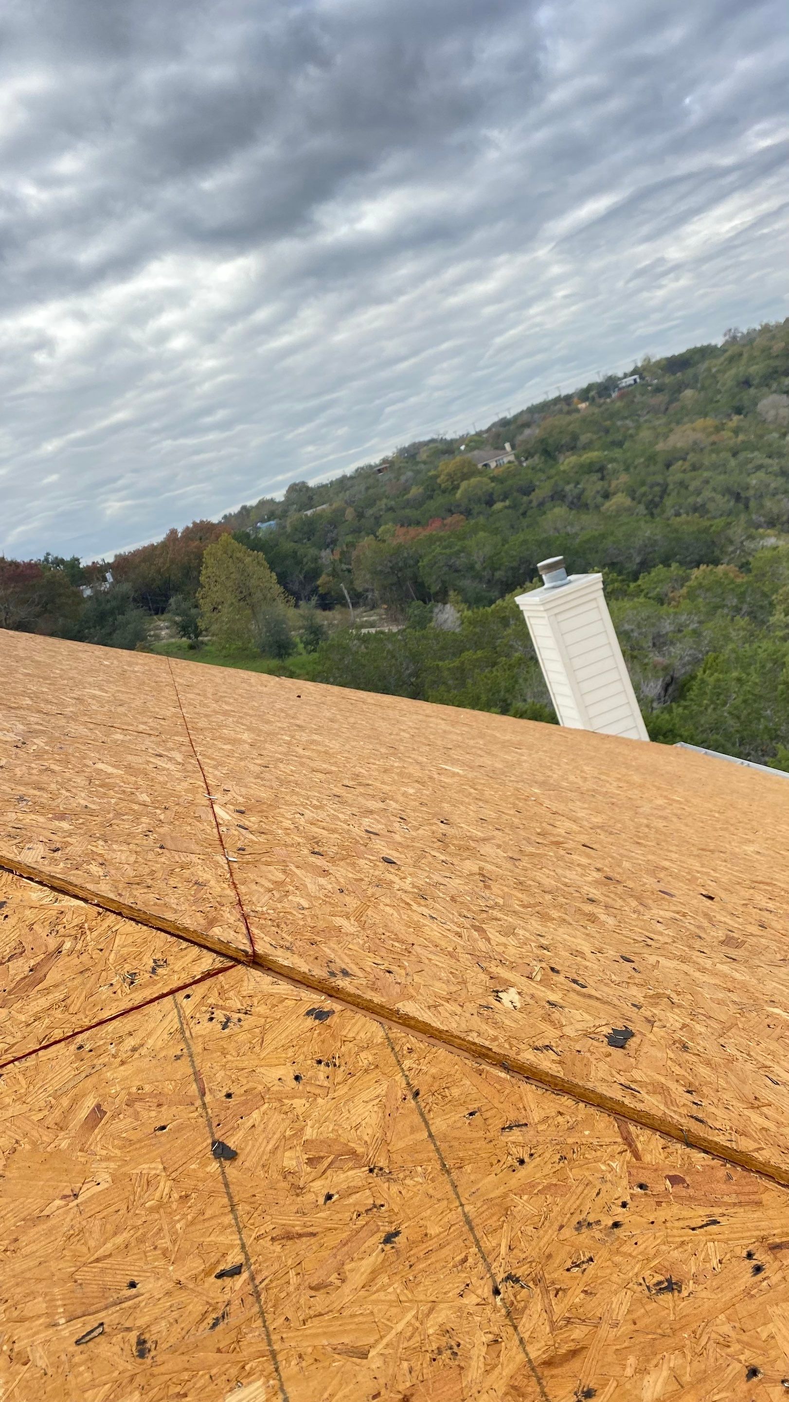 Residential Roof Replacement using Owens Corning 30 year Architectural Shingles by Premier Roofing and Contracting