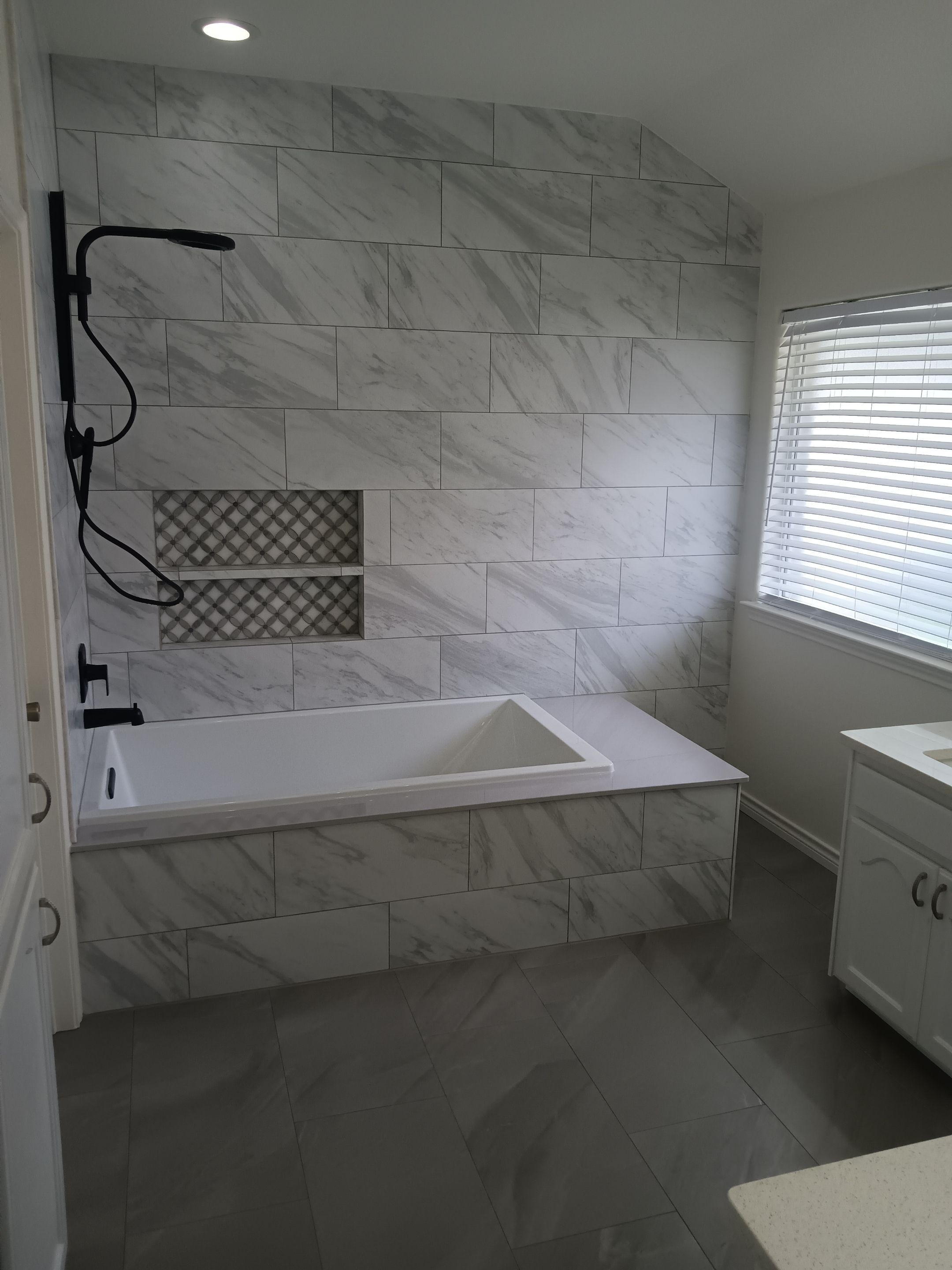 New Braunfels, TX Bath Remodel Before & After by Legacy Bath and Kitchen