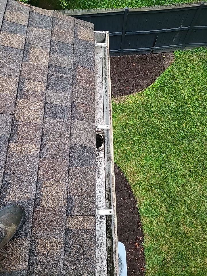 Alexandria: CertainTeed Landmark Pro Architectural Shingles in Max Def Shenandoah by RM Banning, Inc.