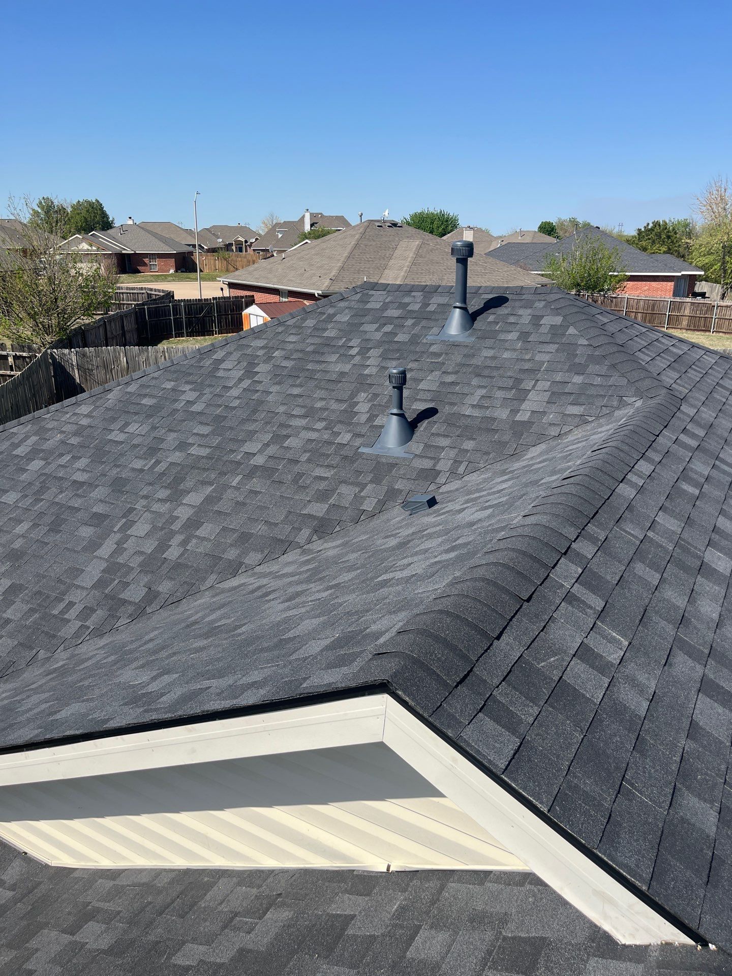 Owens Corning - Onyx Black by Frontline Roofing and Construction