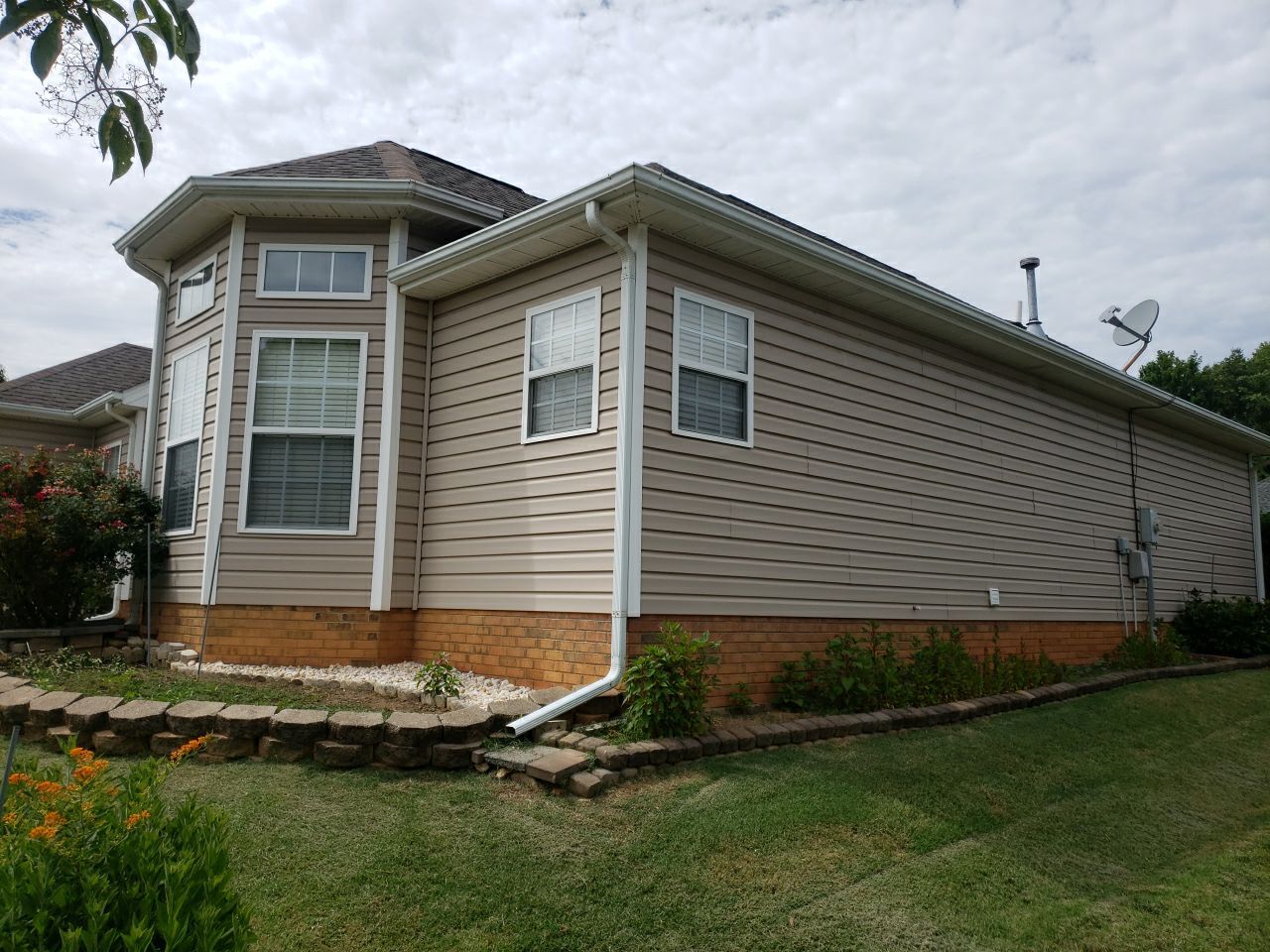 House Wash using cleaner by G&H Home Tech Pros LLC