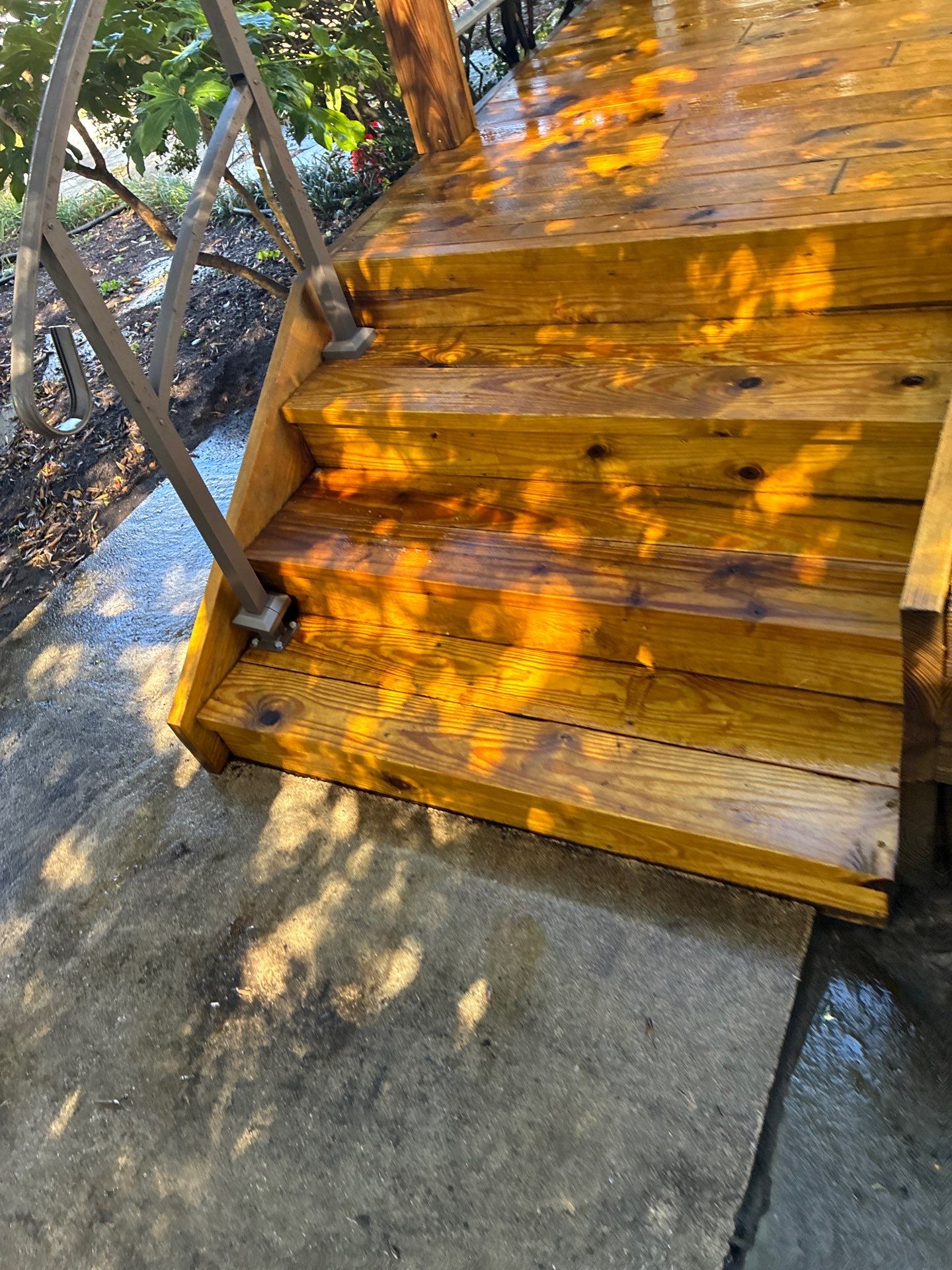 Deck using Wood Sealant by DuraSeal