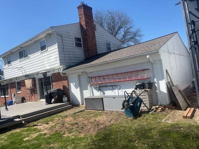 Siding Replacement using Alside Charter Oak D4.5" Vintage Wicker by 180 Contractors