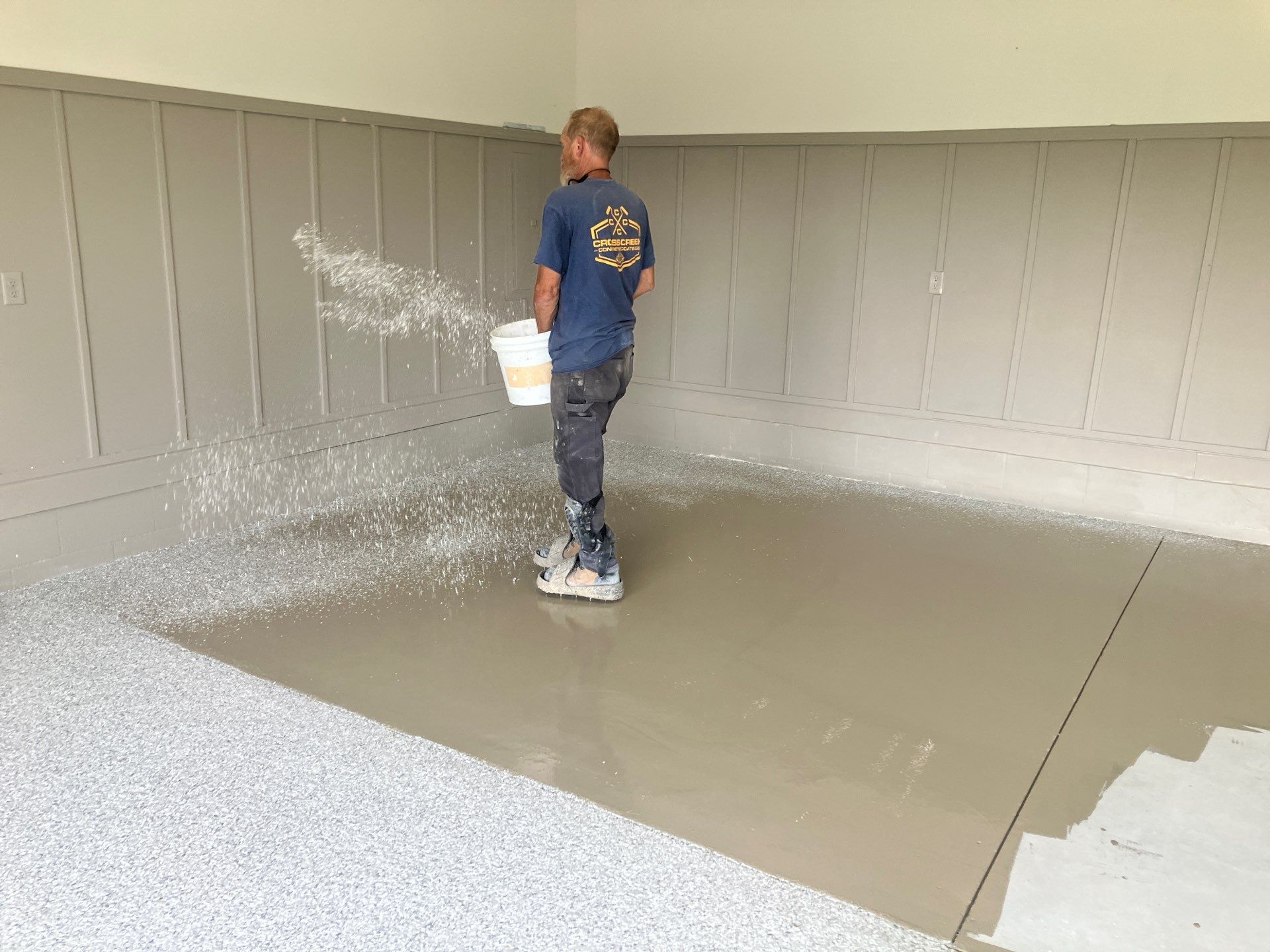 Garage in Mount Everest by Cross Creek Concrete Coatings