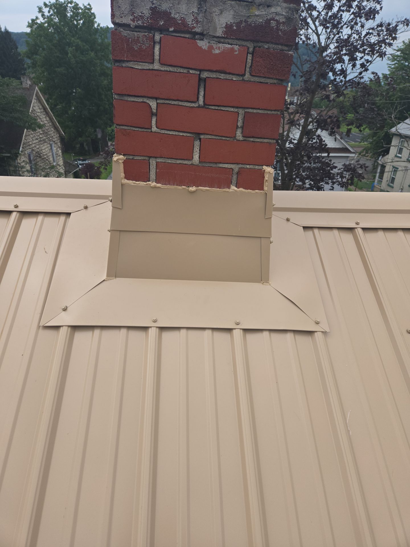 Edwin Santana Full Metal Roof Installation by Good Hands Roofing