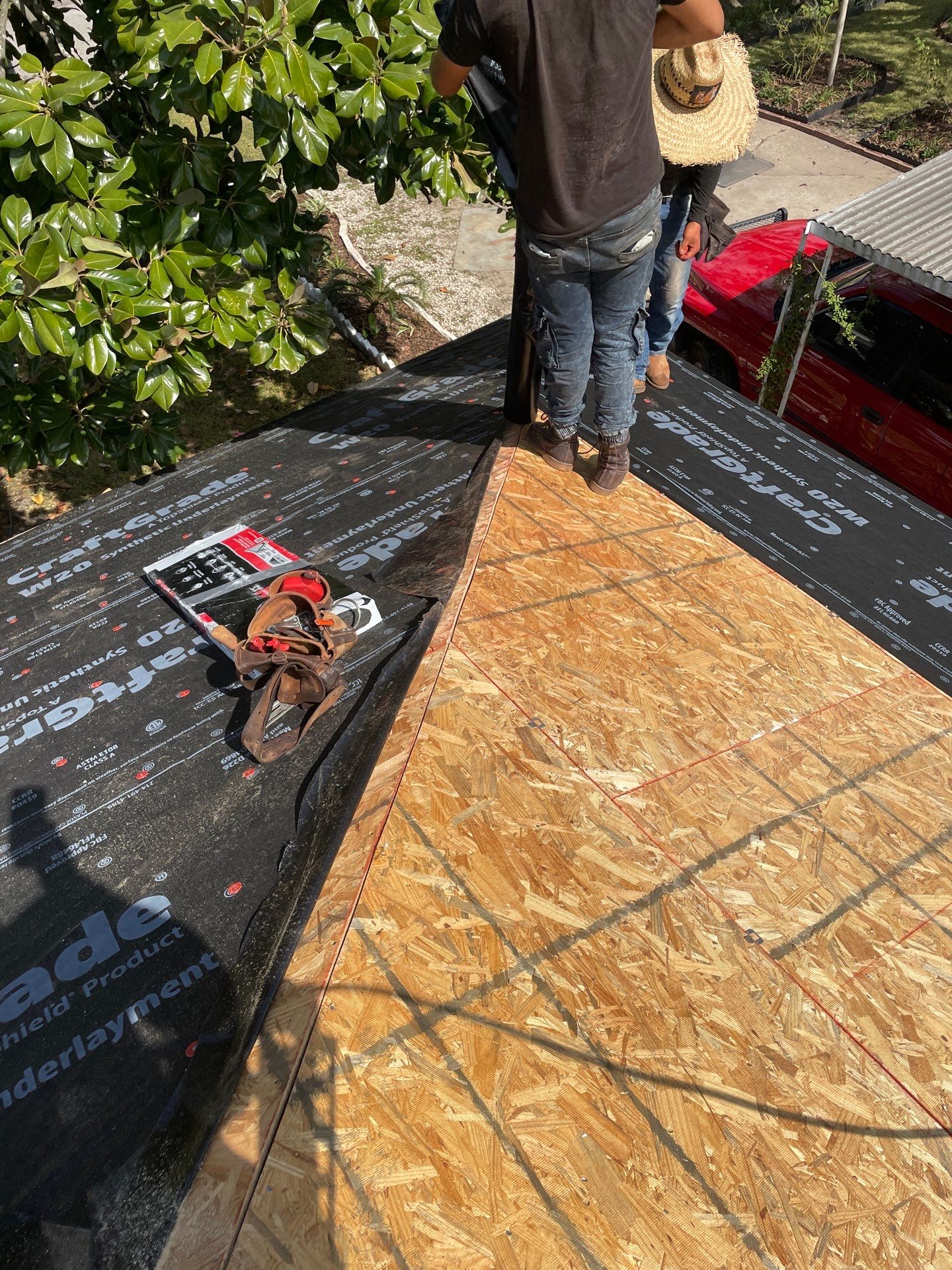 Residential Roofing Installation using Owen's Corning Duration (Lifetime) Shingles by Roof Repair Company