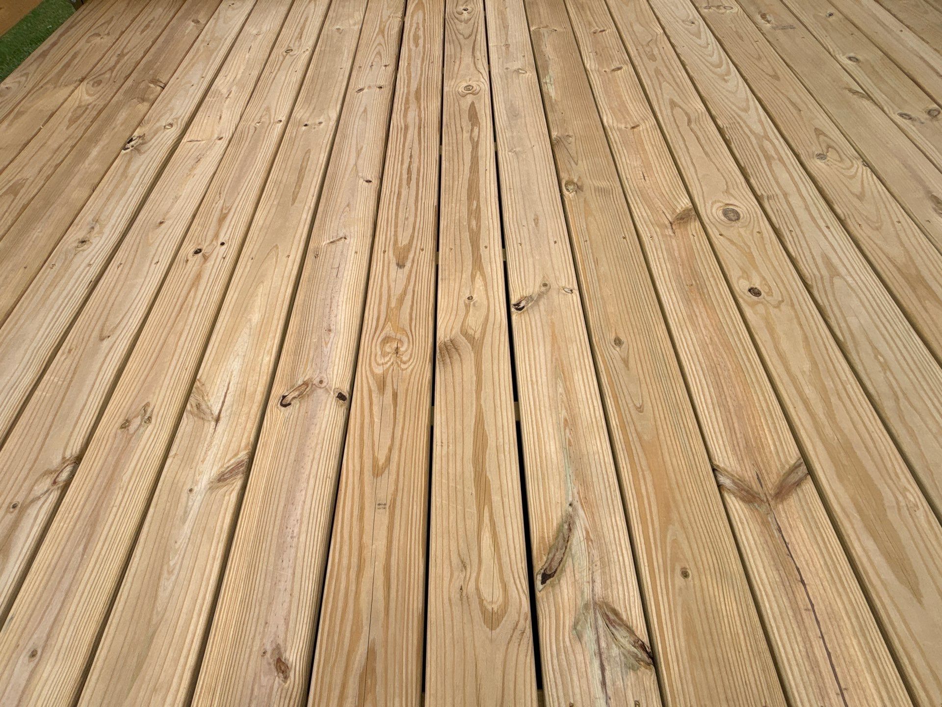 Wood Deck using Wood Sealant by DuraSeal