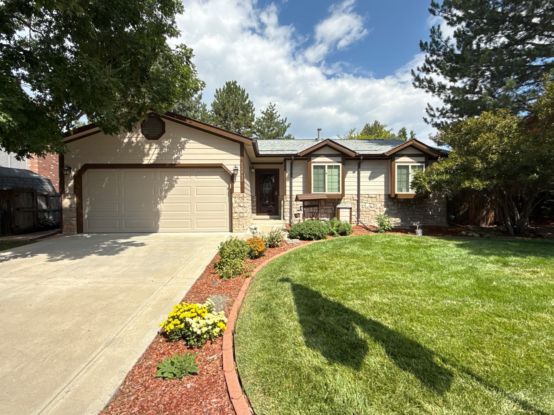 Exterior Repaint by Painter1