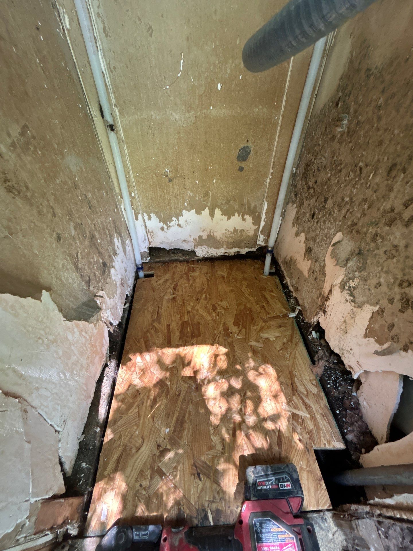 Water Heater Installation and Electrical Utility Repair in Marion, Texas by Proud Pops