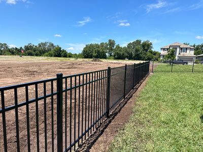 Aluminum Fence Installation using 3 Rail Aluminum Fence
