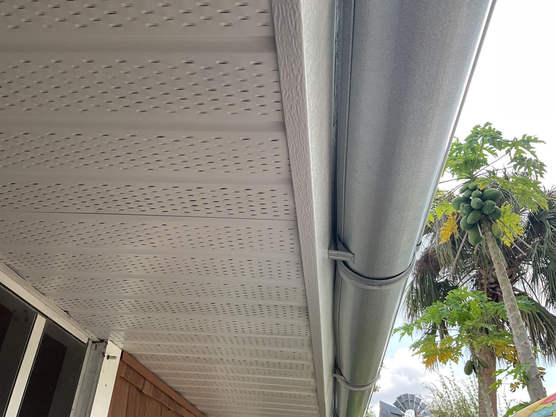 Half-Round Aluminum Gutters in North Fort Myers FL by Gutter Professors