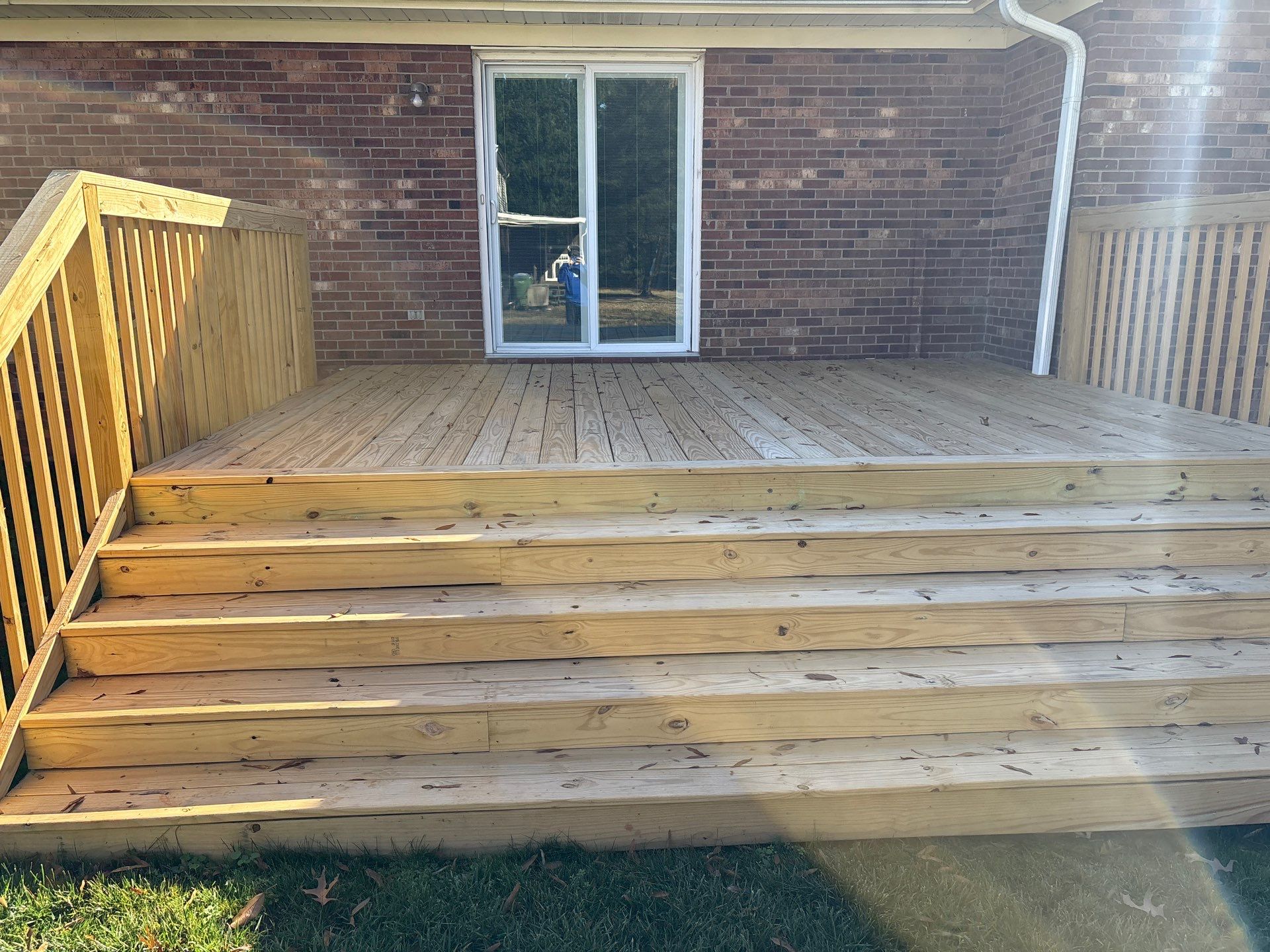 Wood Deck using Wood Sealant by DuraSeal
