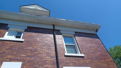 Charlie Meredith Personal Home