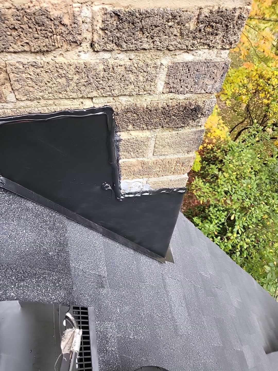 OC TRUEDEF DURATION COLOR: ONYX BLACK by Eagle Eye Roofing