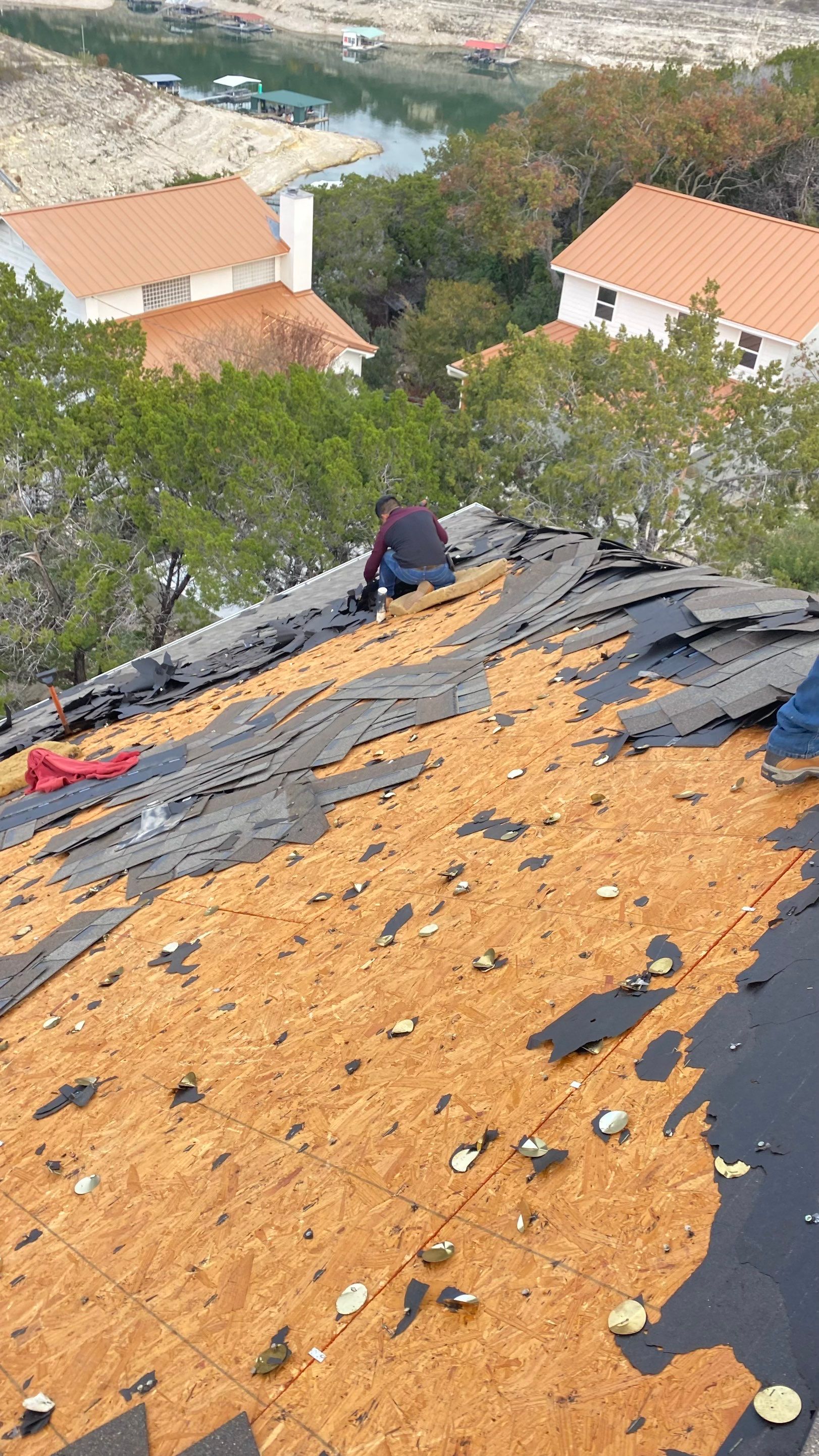 Residential Roof Replacement using Owens Corning 30 year Architectural Shingles by Premier Roofing and Contracting