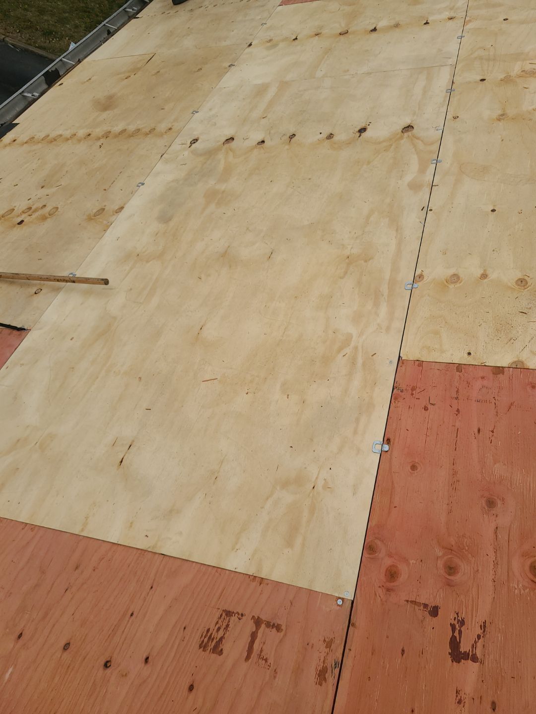 Springfield: Residential Roof Replacement with CertainTeed Landmark Pro in Max Def Burnt Sienna by RM Banning, Inc.