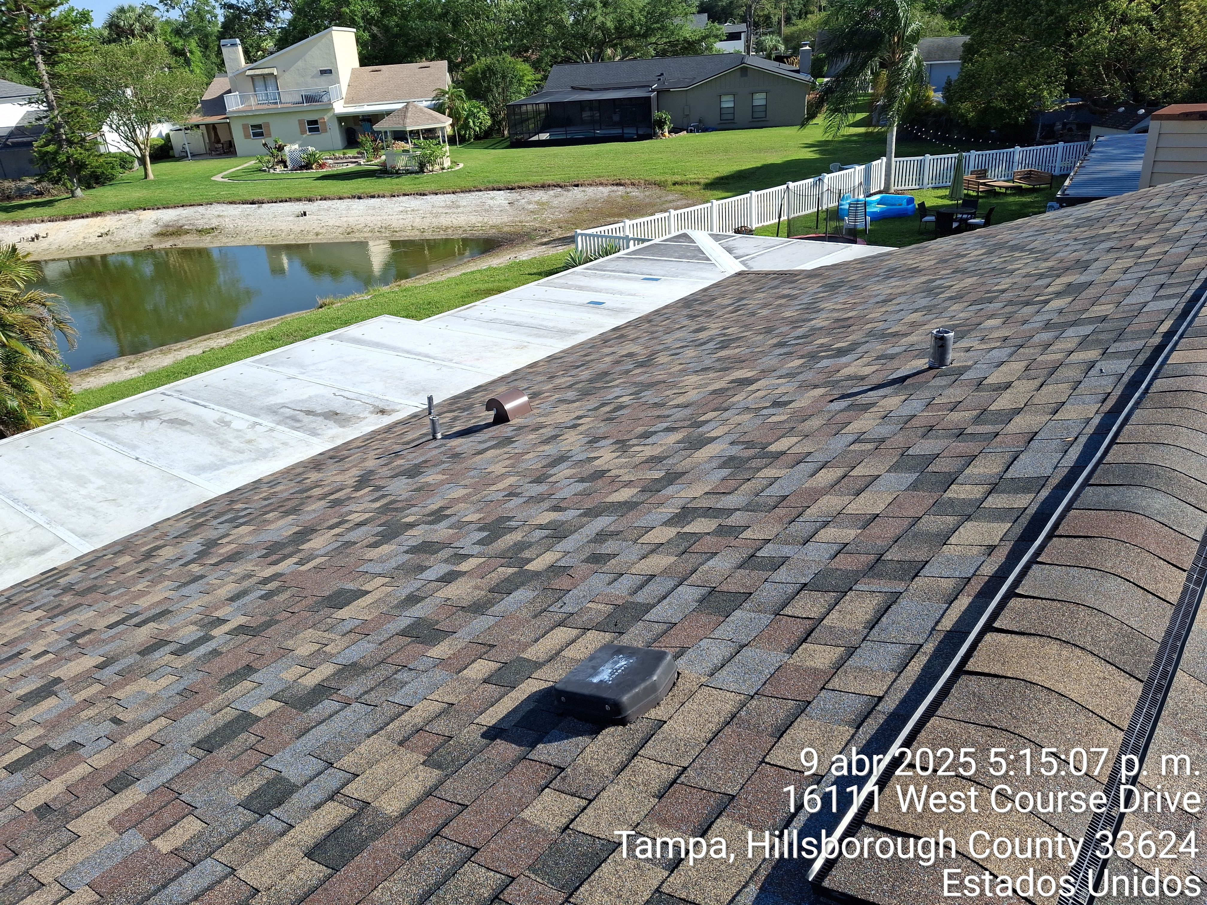 Owens Corning Designer Series (Summer Harvest) by RoofGuru AI LLC