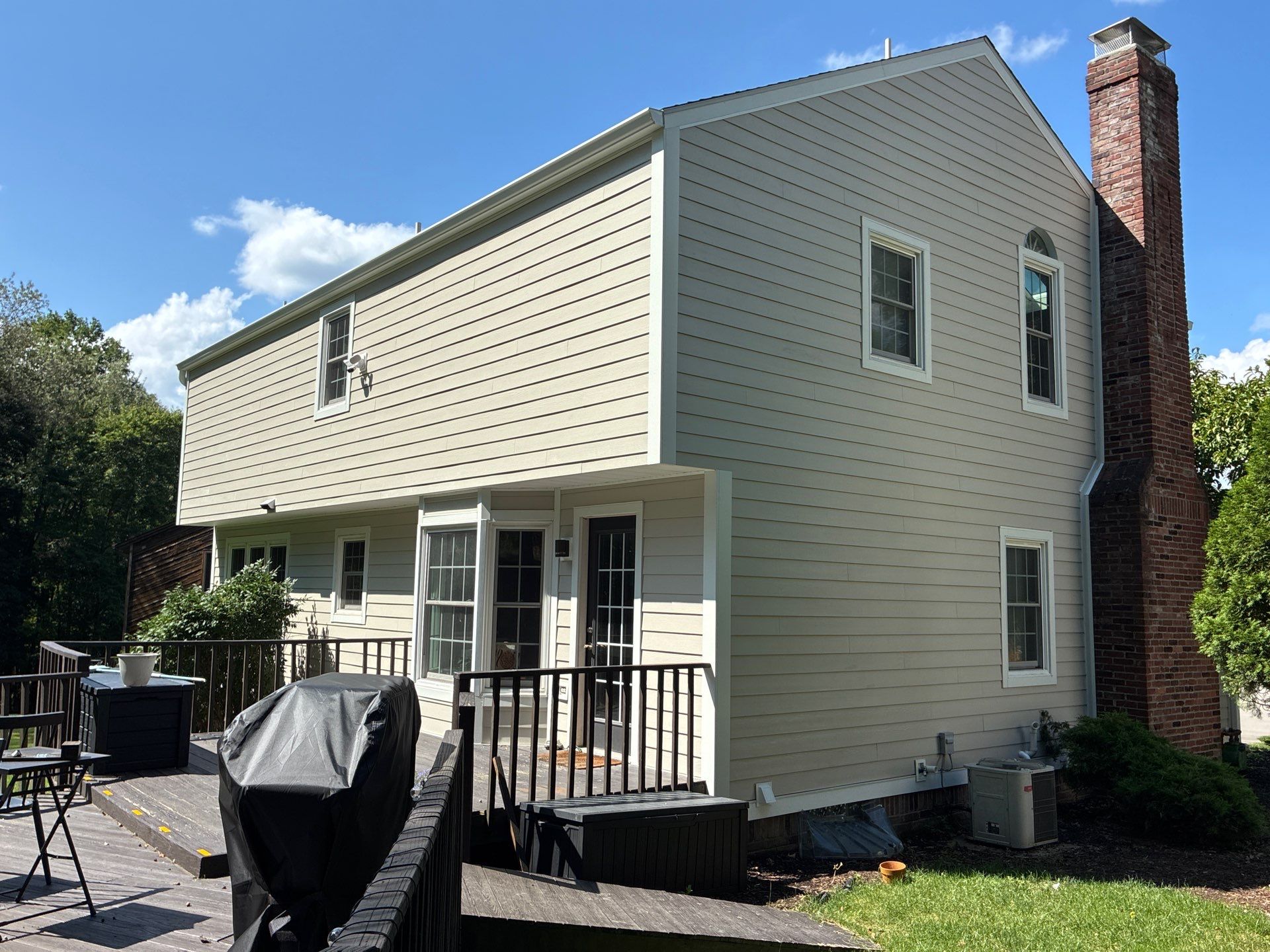 James Hardie Full House Siding Renovation in Wexford by Ideal Siding Pittsburgh