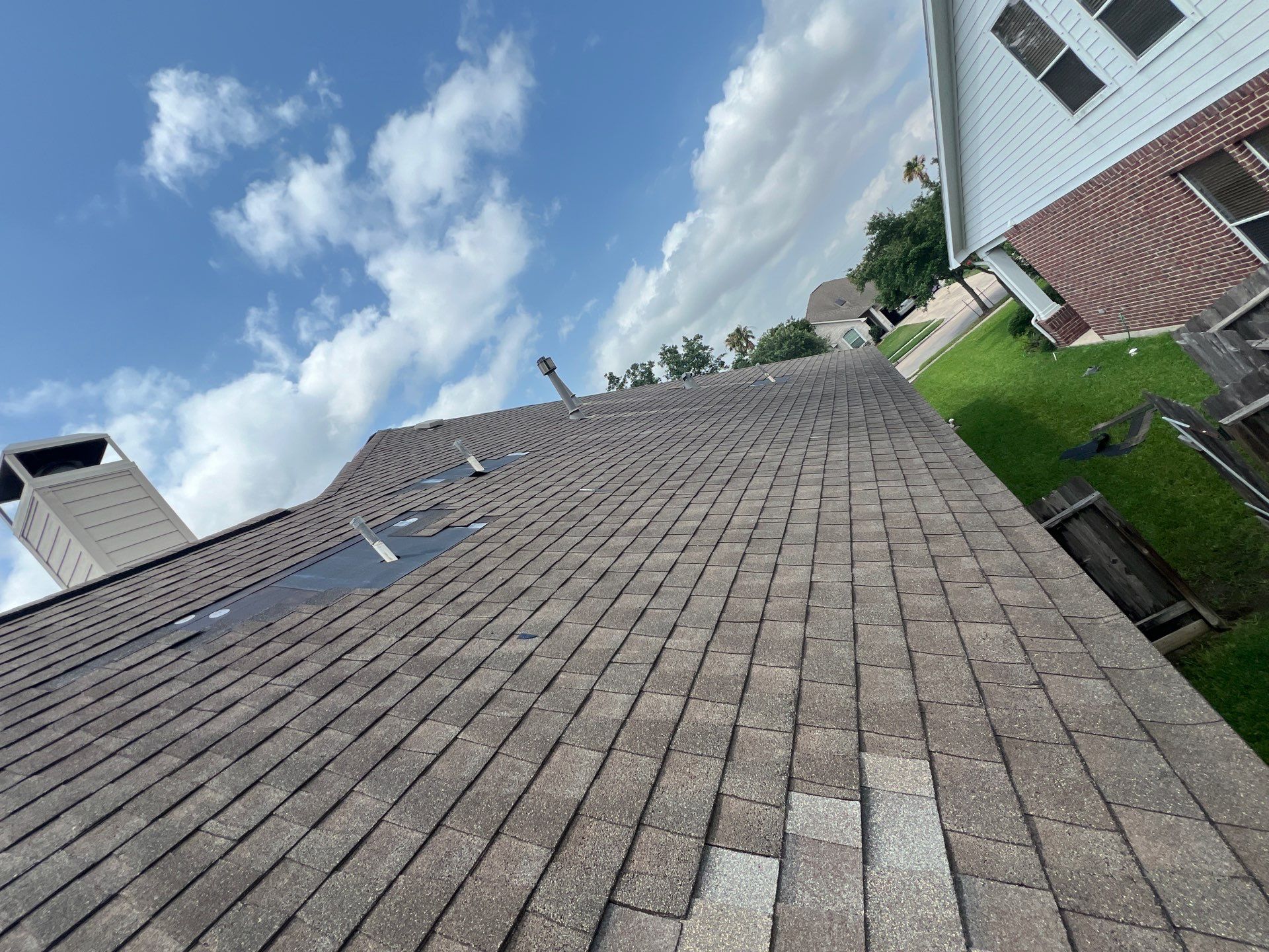 Hail Damage using Owen's Corning Duration (Lifetime) Shingles by Roof Repair Company