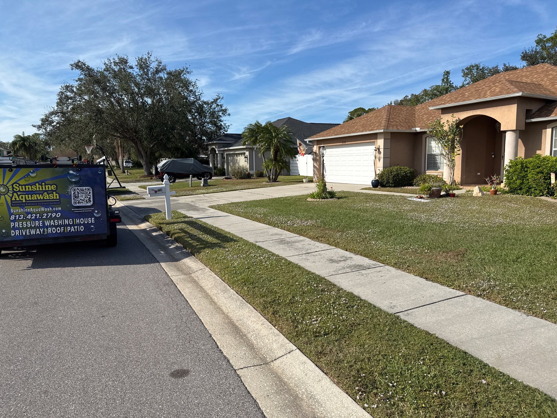 Driveway, Sidewalk, Street Curbing & Pool Screen Enclosure Cleaning in Regency Oaks, Palmetto, FL | Sunshine AquaWash by Sunshine AquaWash