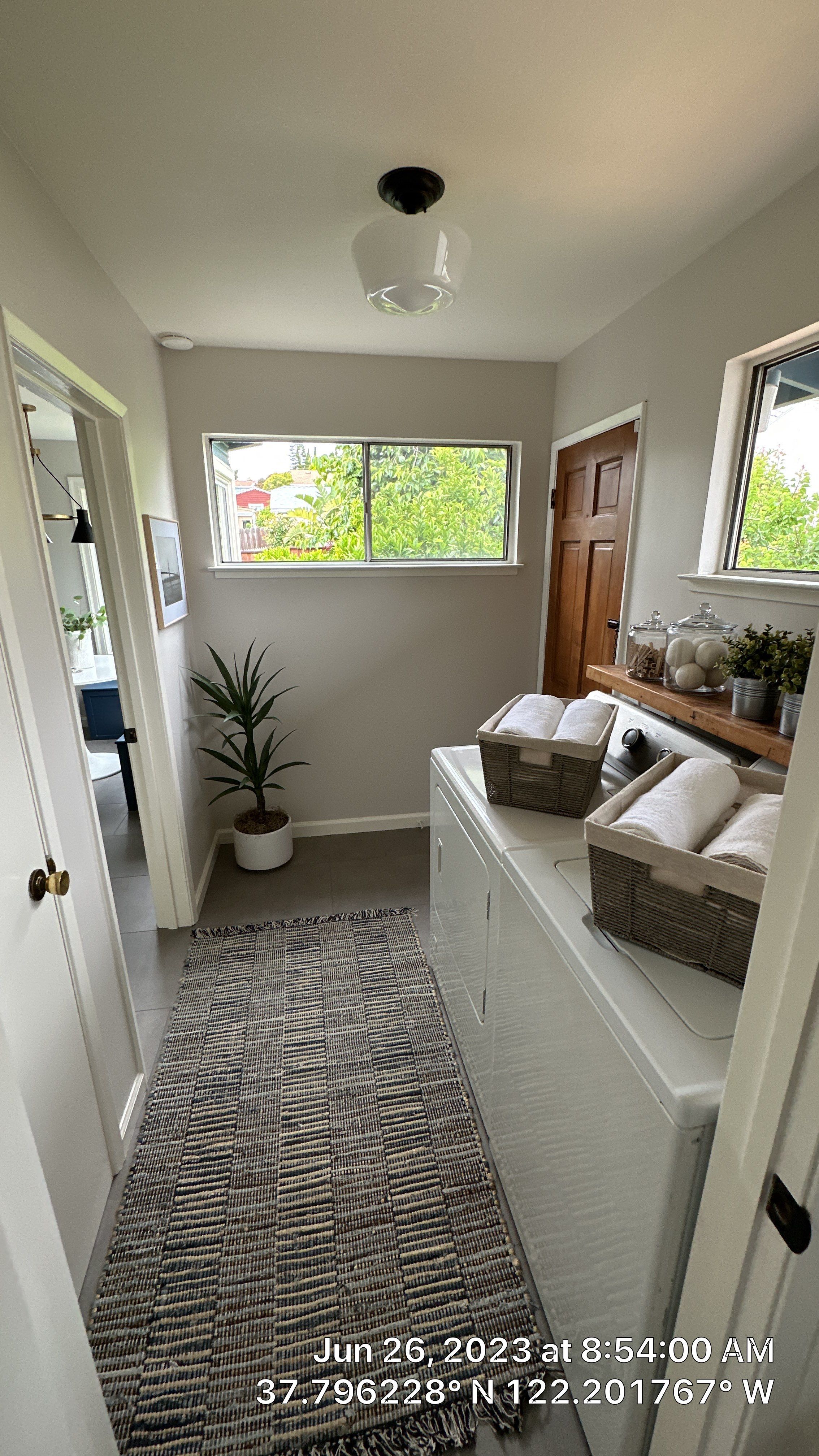 Dimond Area Oakland    by Herrera’s Bay Area Painting inc.
