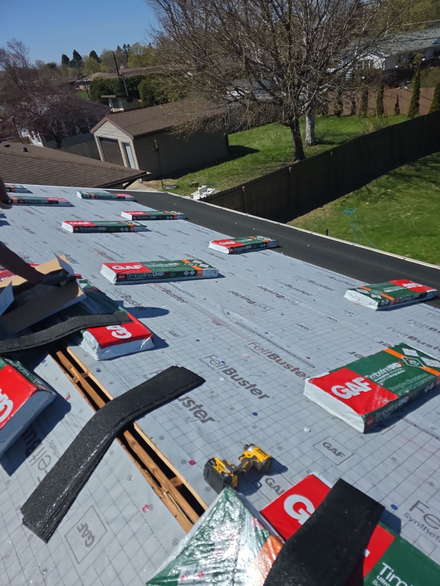 UHDZ BEAUTIFUL ROOF  by Gellings Roofing and Siding LLC