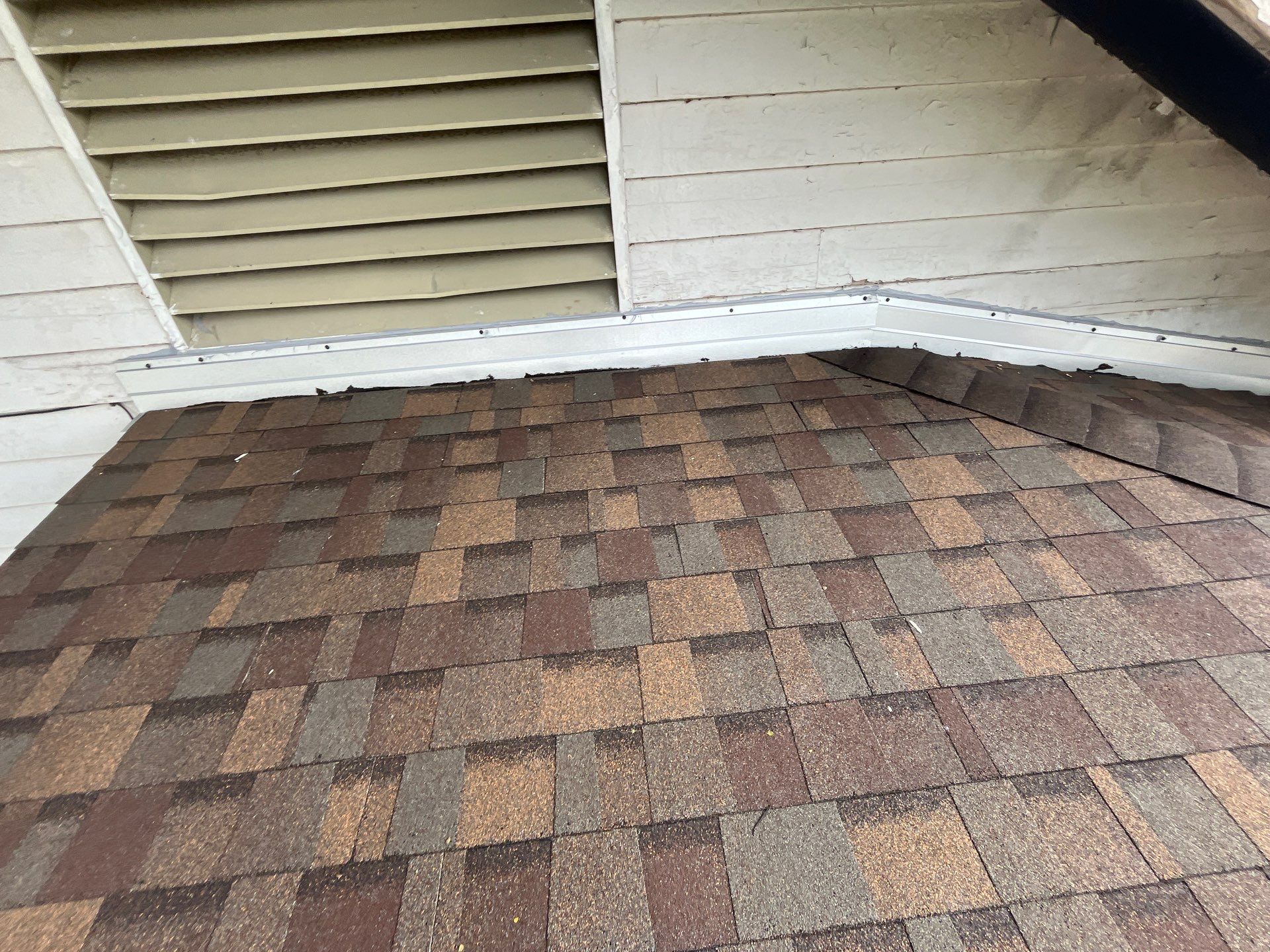 Project in St. Petersburg 33713 by Mitchell Roofing Company LLC 