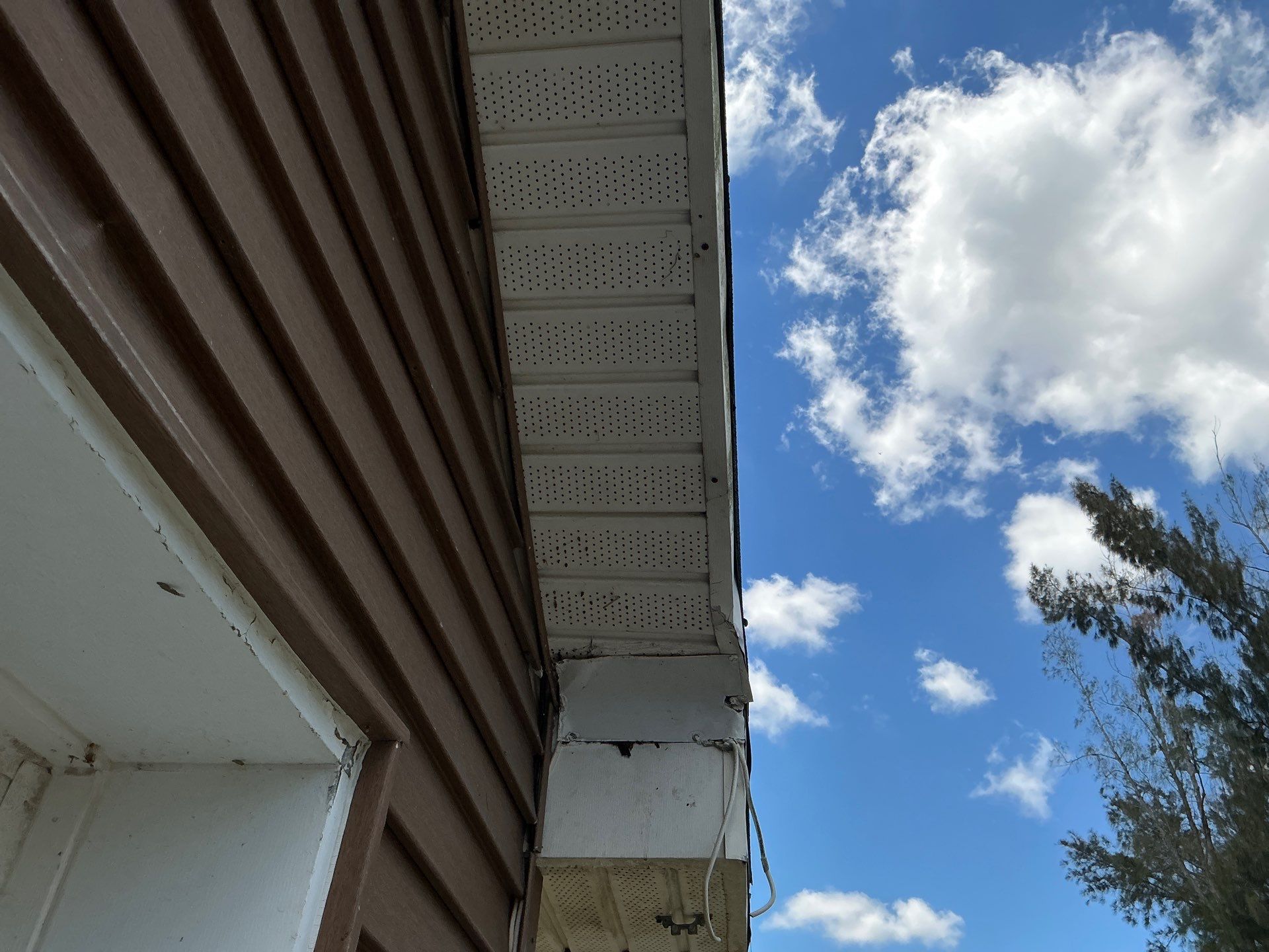 Soffit and Fascia Installation using Vinyl Soffit in North Fort Myers FL by Gutter Professors