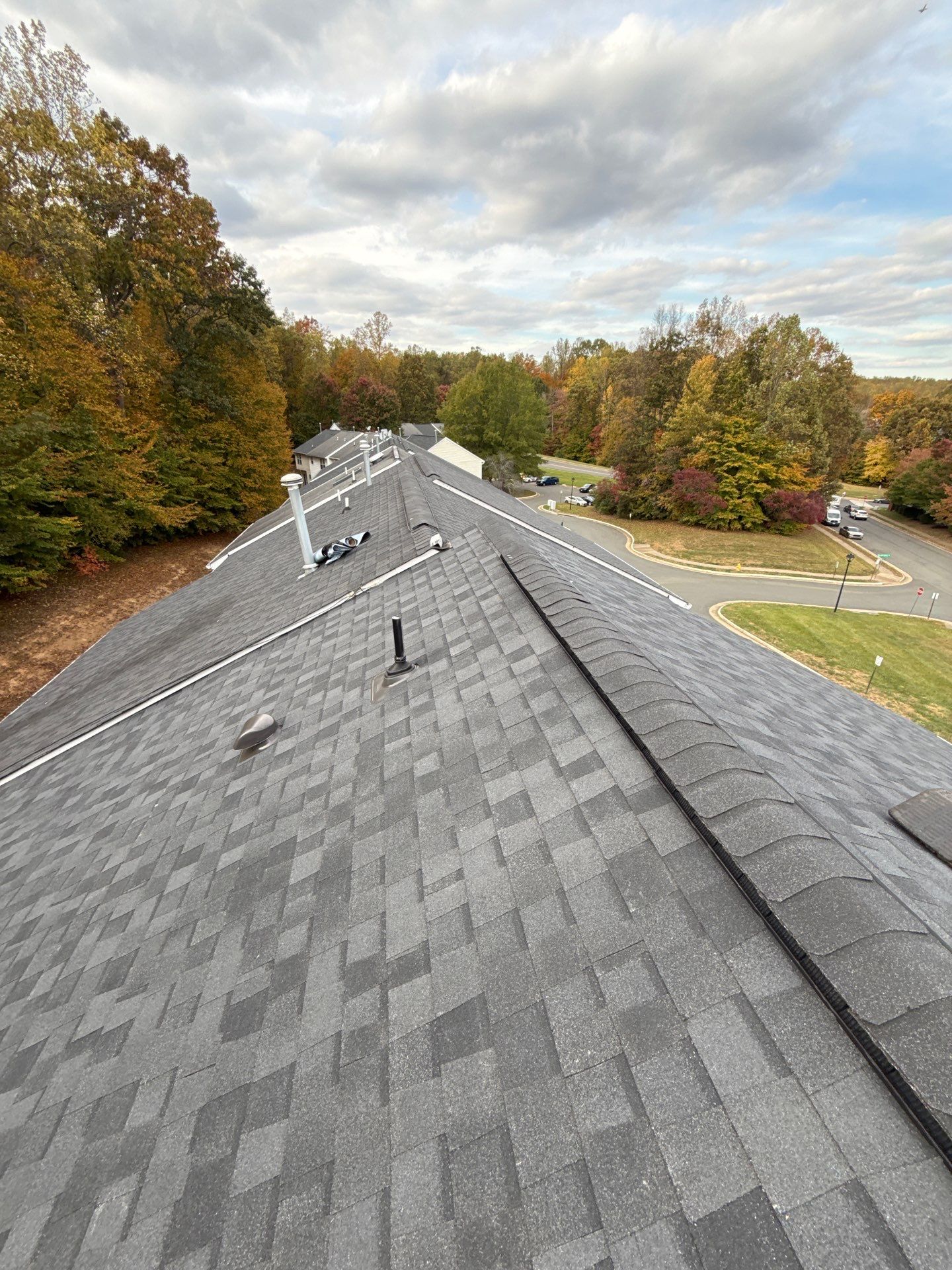 Woodbridge:Residential Roof Replacement with CertainTeed Landmark PRO in Max Def Moire Black  by RM Banning, Inc.