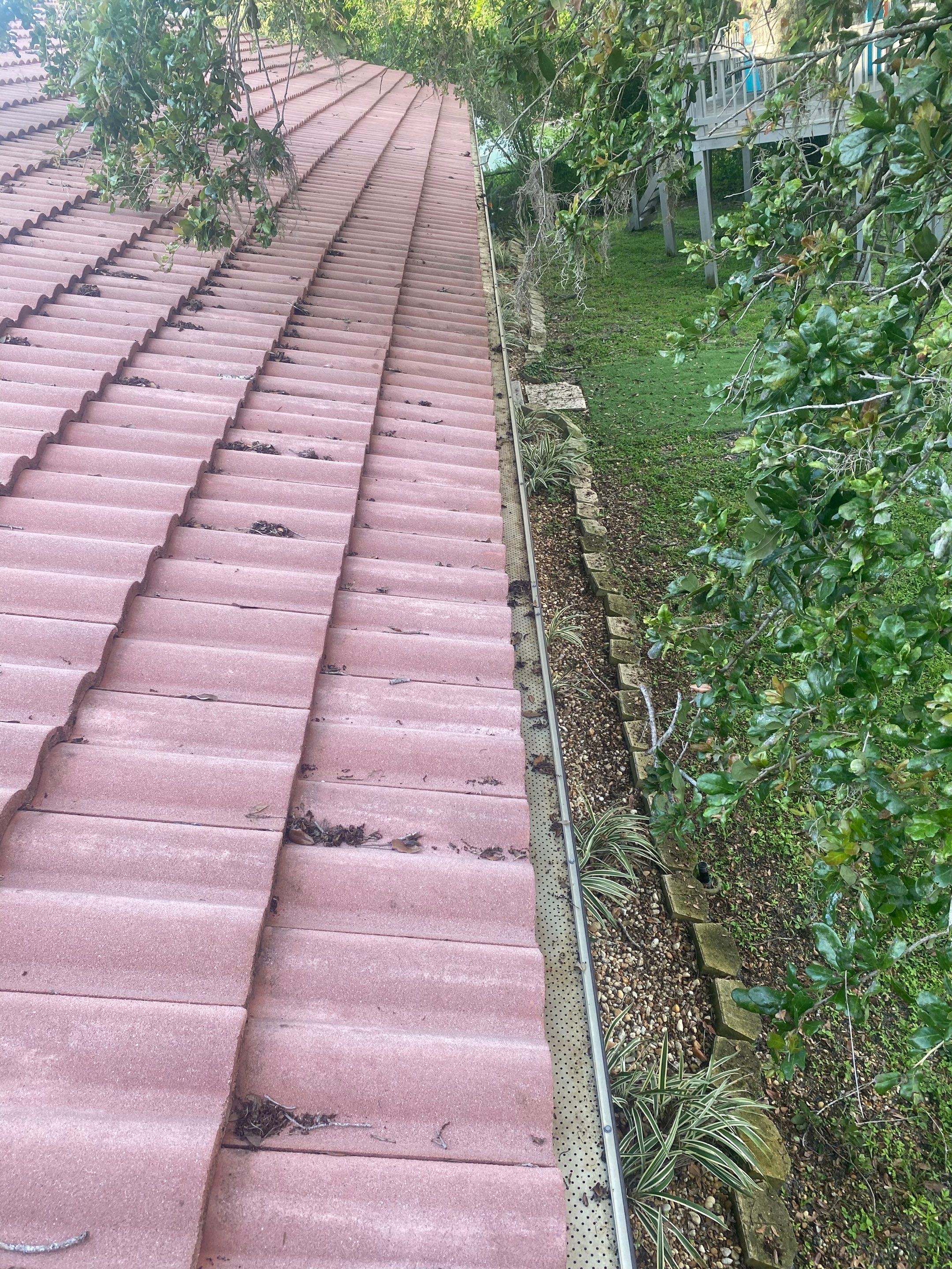 Gutter Guards Installation using gutter cleaning in Sarasota FL by Gutter Professors