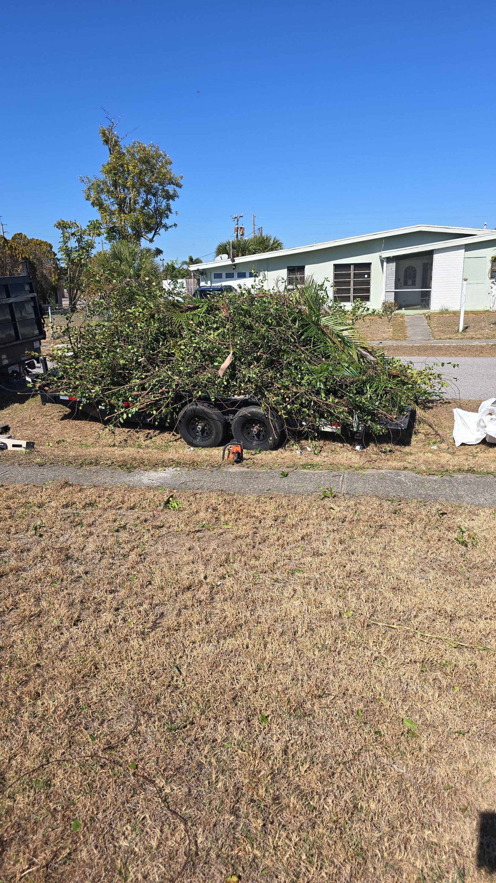 Custom Color Vinyl Fence in North Port by True Fence LLC
