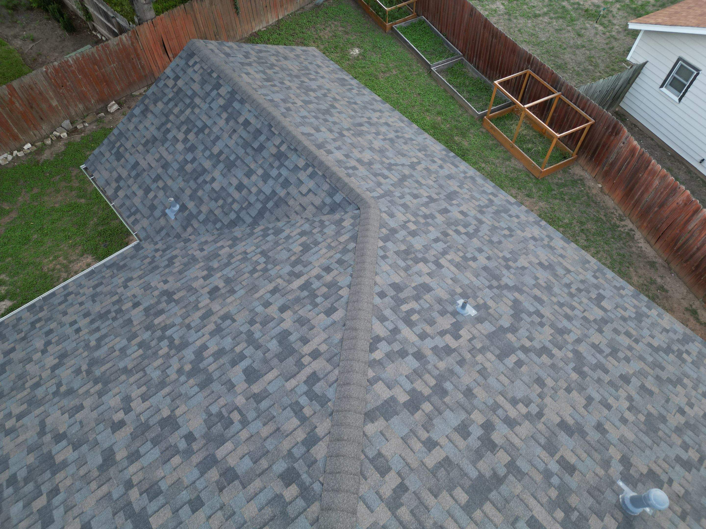 Peppercorn - Owens Corning TruDefinition Duration by RoofsOnly.com