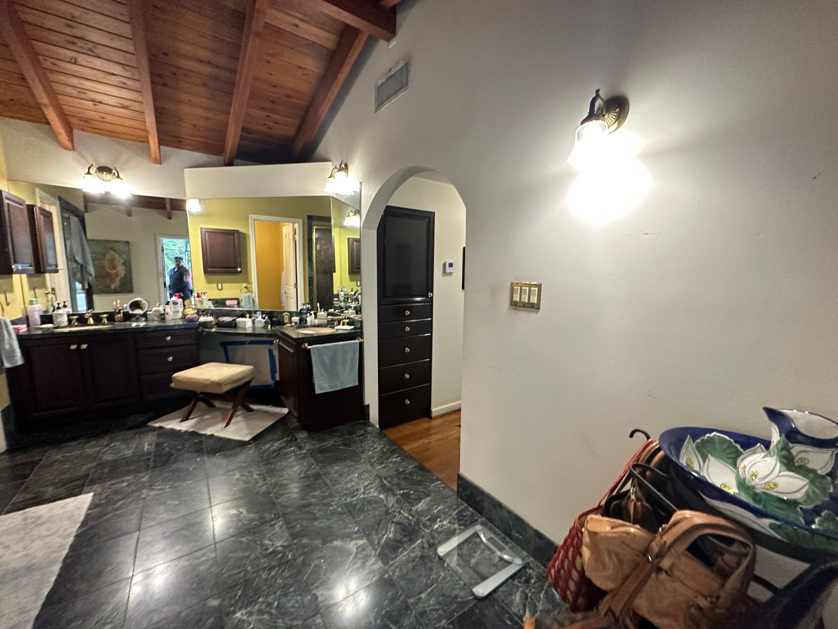 Water Damage Claim in Coral Gables by FLAPA & KeyStone