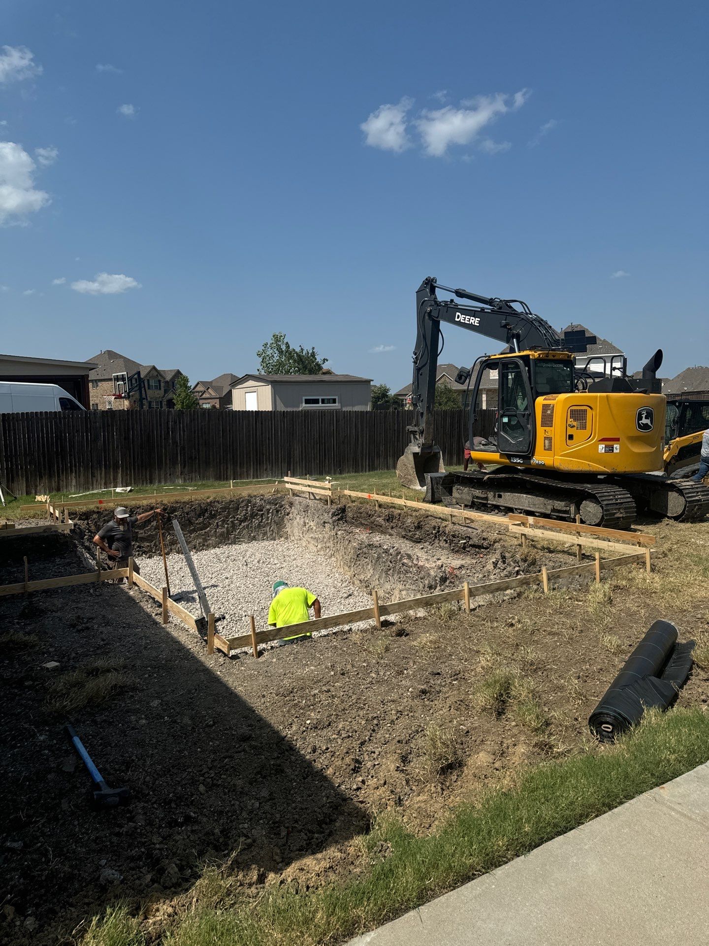 Crisp Geometric Pool with Sun Shelf by Pinnacle Pools and Spas - DFW