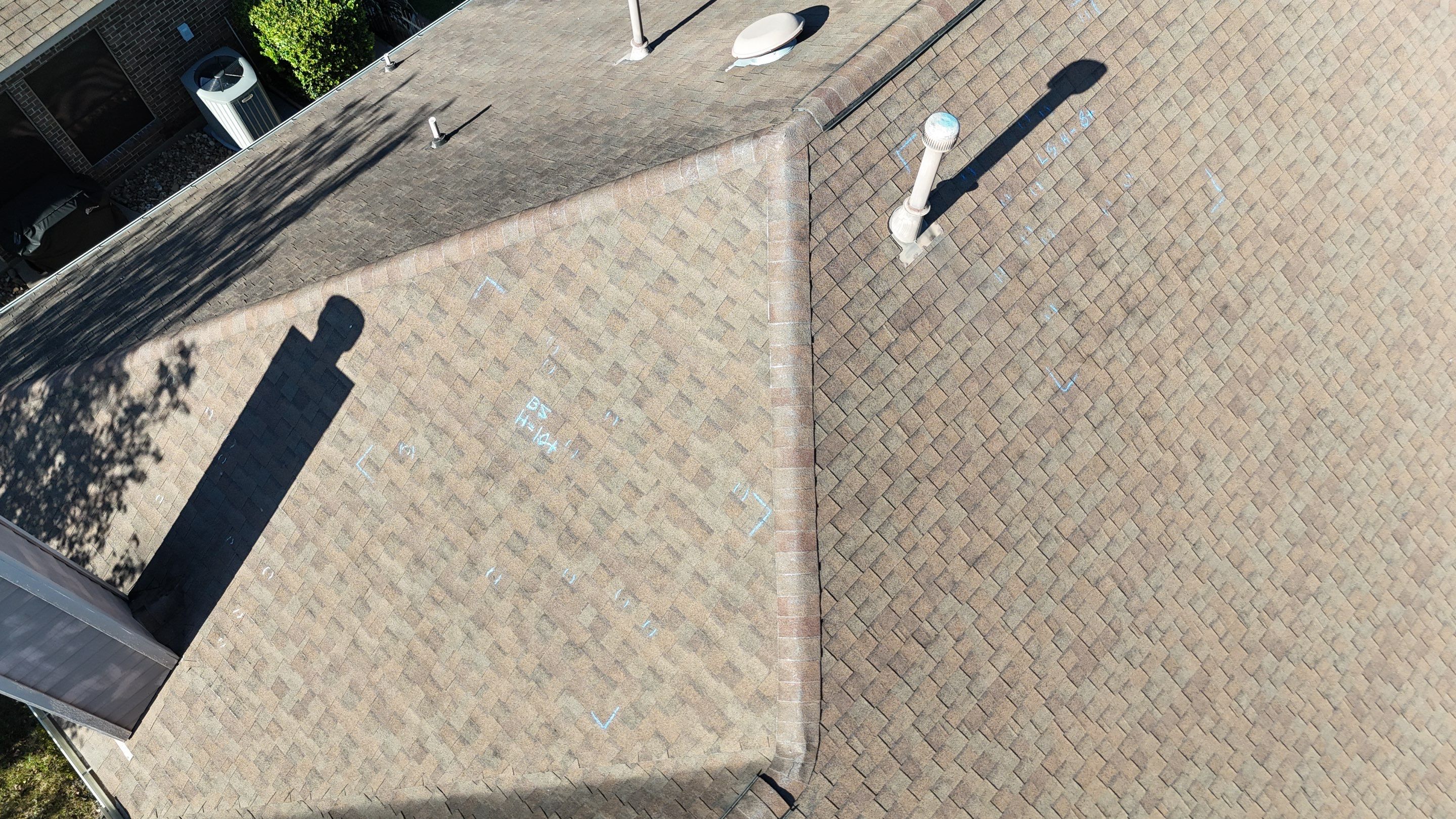 Kingwood Roof Installation using Atlas Pinnacle Pristine by Modern BYLT Roofing & Construction