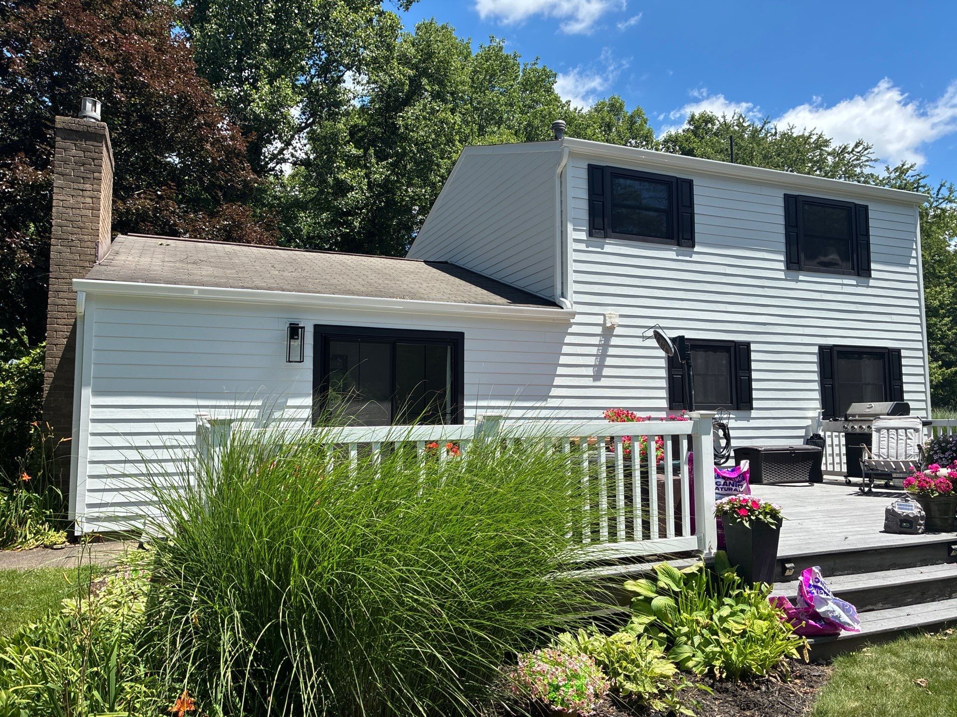 Vinyl Siding to James Hardie Arctic White with Midnight Black Trim by Ideal Siding Pittsburgh